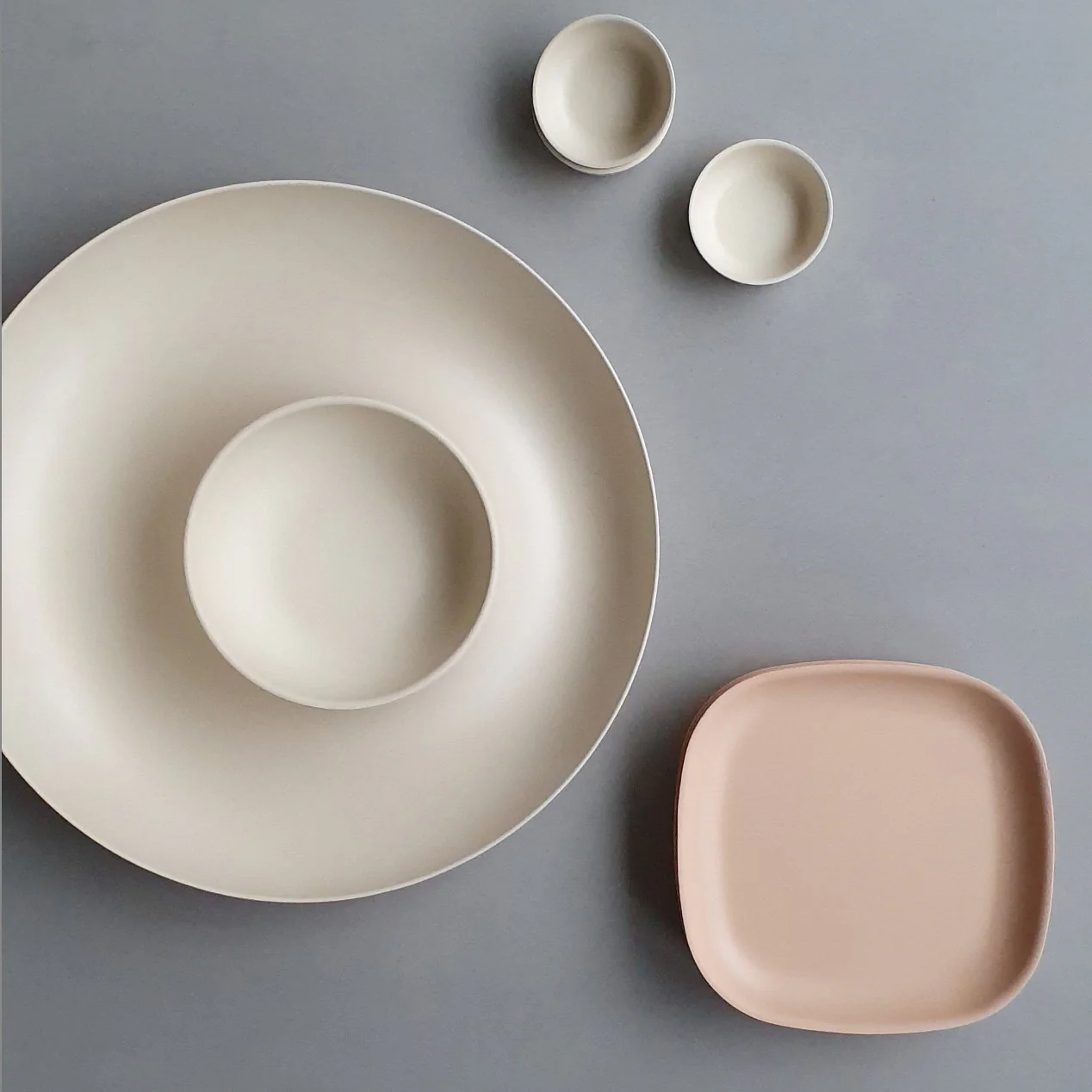 Vogeelle Chip & Dip Set - Off White