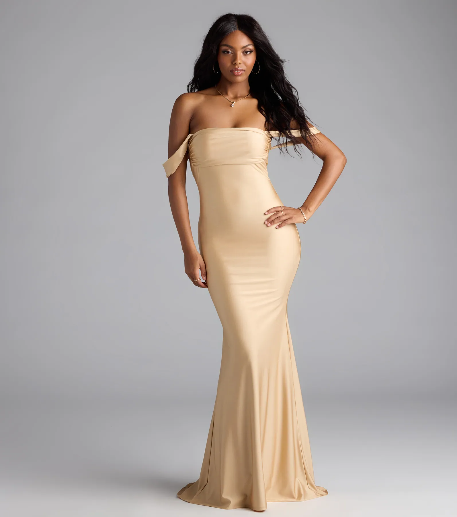 Maylah Off-The-Shoulder Mermaid Dress