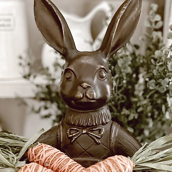 Bronze Royal Rabbit Statue with Dish