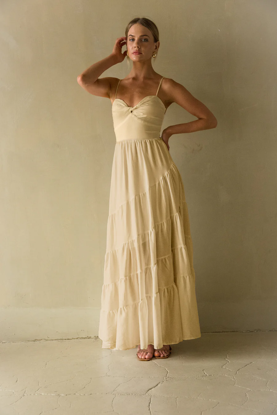 Donna Twist Front Maxi Dress - luluinthesky