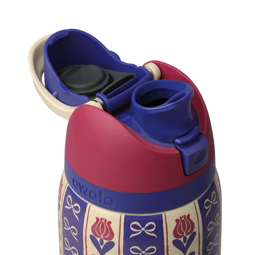 Owala Holiday Collection FreeSip® Holiday Hygge 32oz