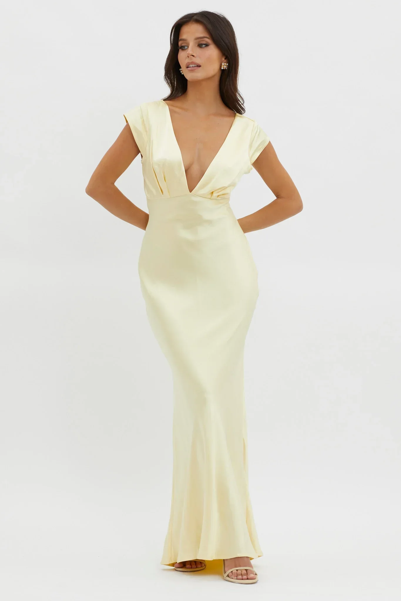 Lucinda V-Neck Twist Back Midi Dress Yellow - luluinthesky