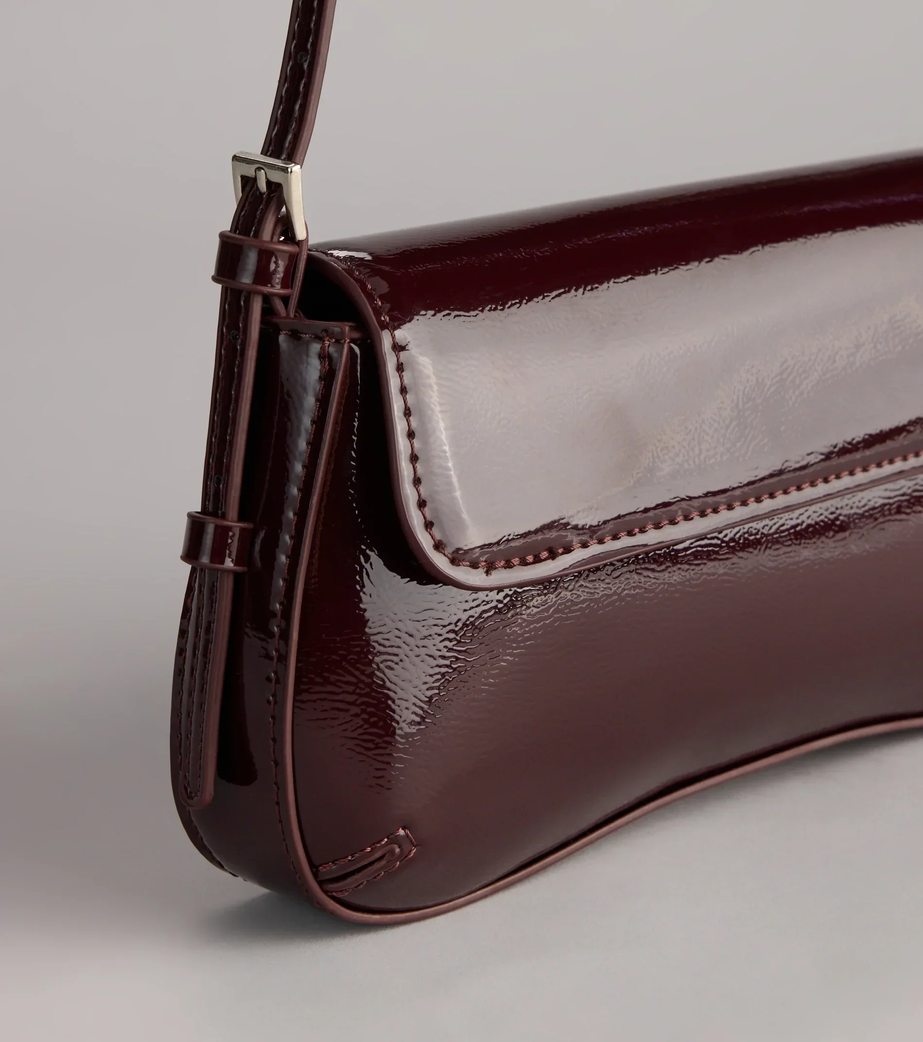 High Gloss Moment Shoulder Bag