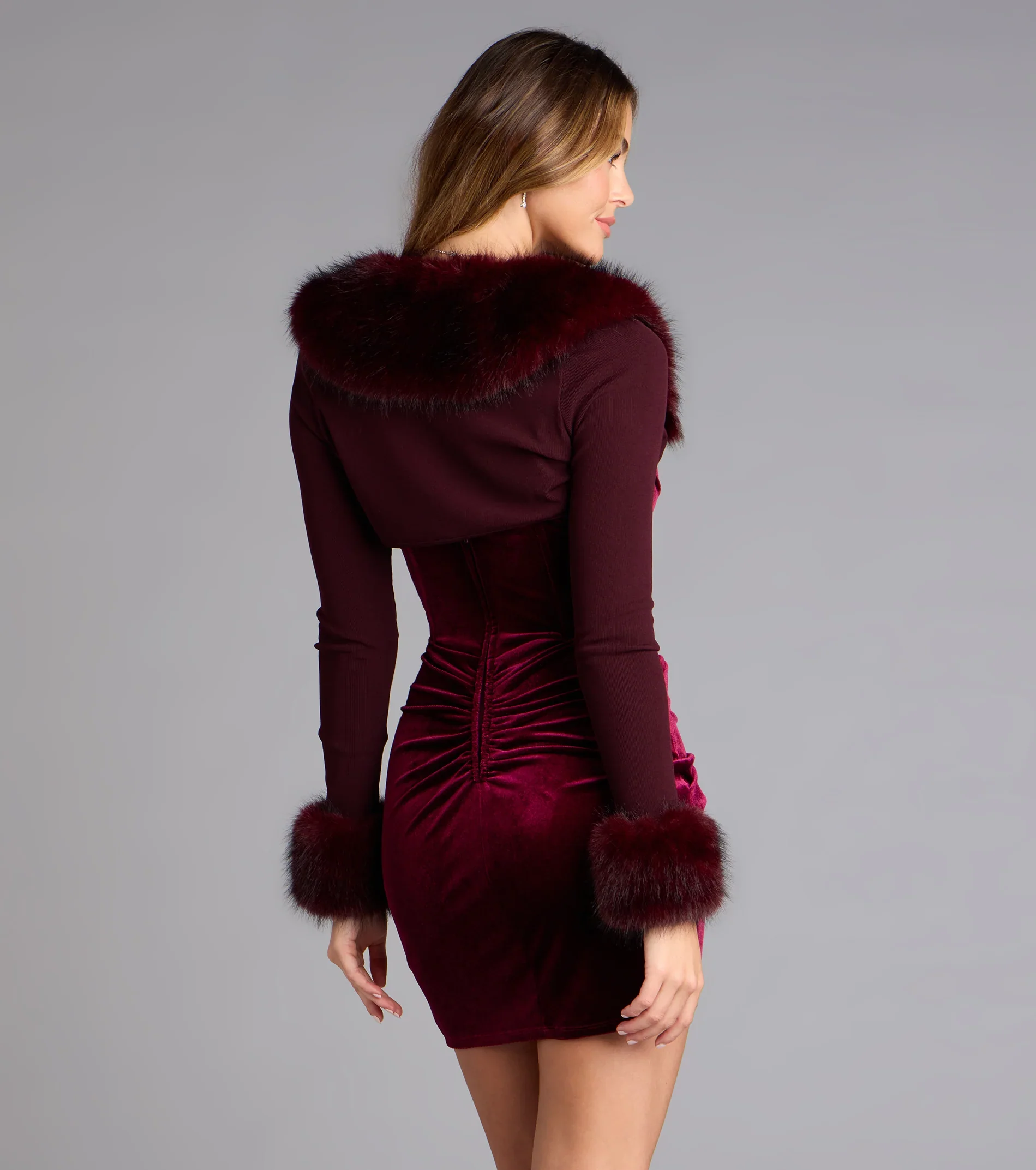 Luxe Affair Removable Faux Fur Bolero