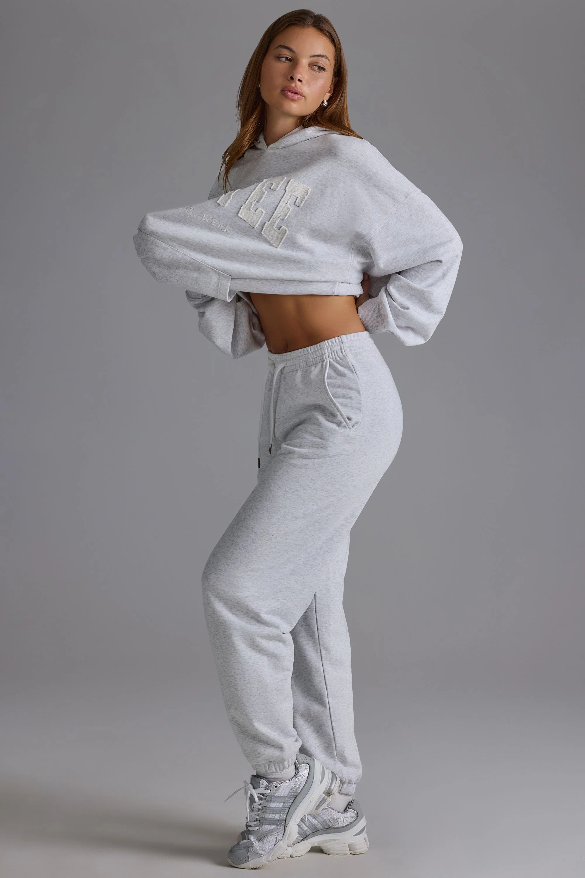 Soft Cotton Jersey Relaxed Mid-Rise Joggers in Grey Marl