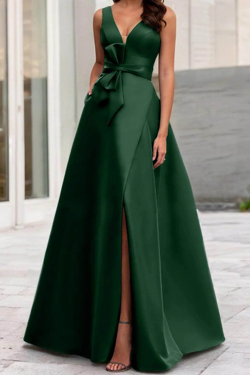 A Line V Neck Sleeveless Mother Of The Bride Dresses CM0341
