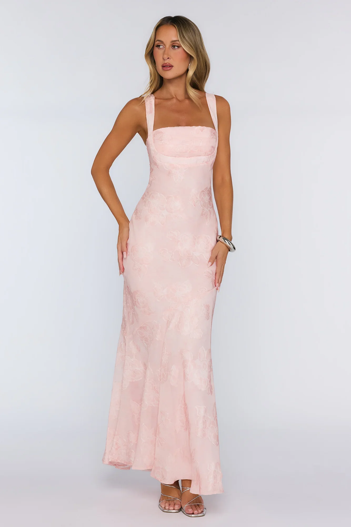 Sweetest Muse Textured Floral Fit To Flowy Maxi Dress Pink
