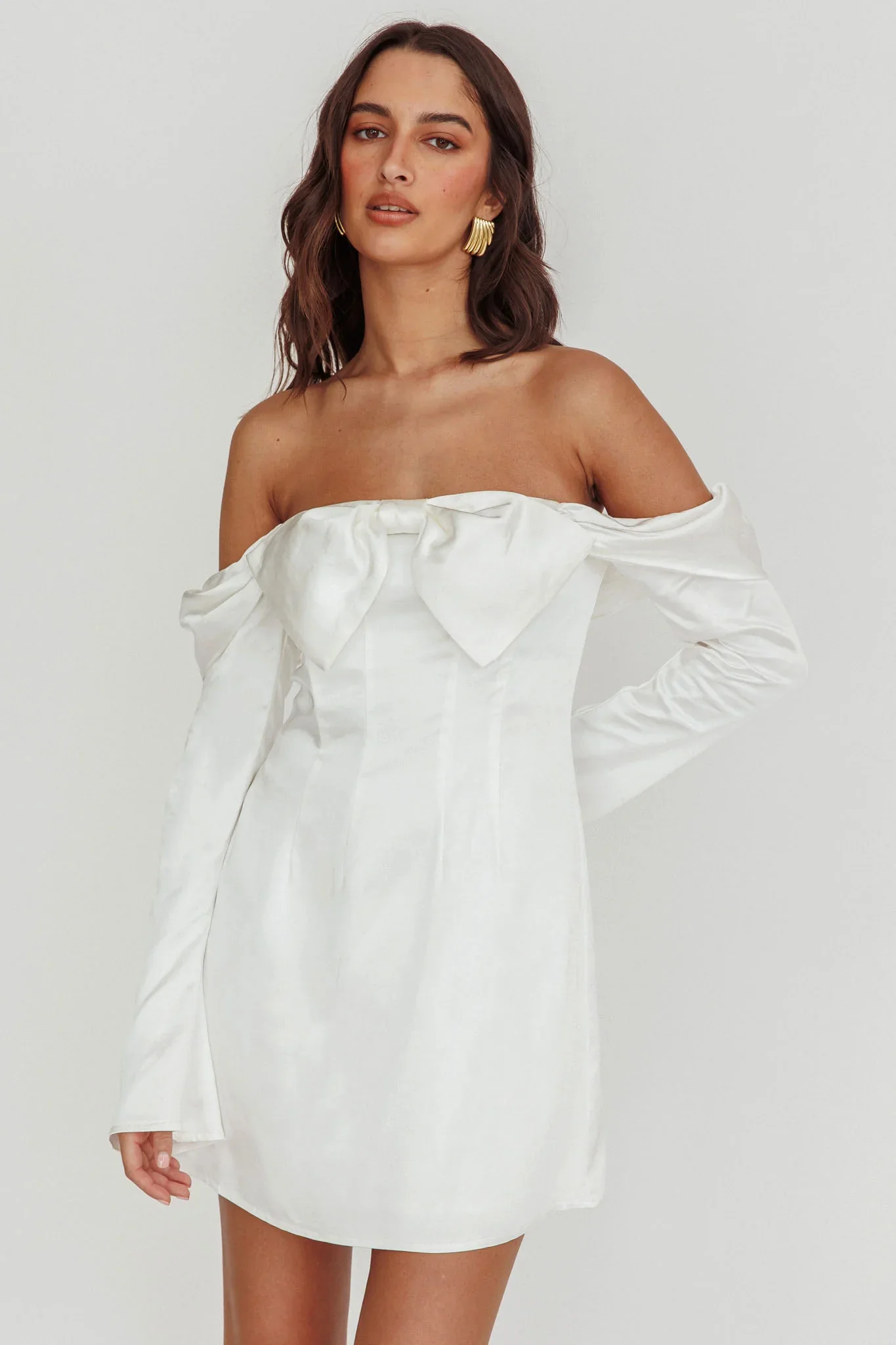 Lilith Off Shoulder Bow Mini Dress White