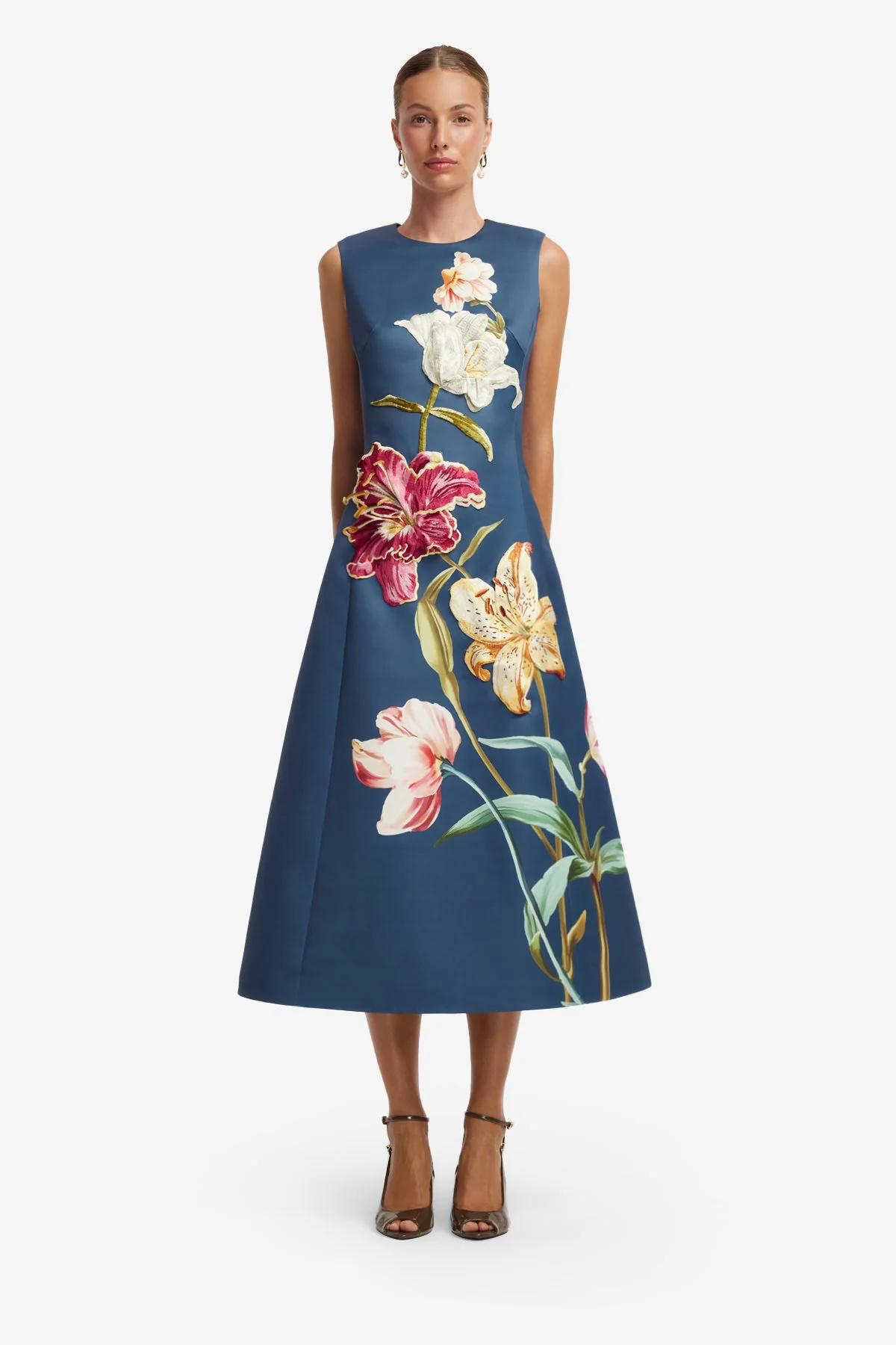 Cleo Embroidered Sleeveless Midi Dress - Lily Print in Indigo