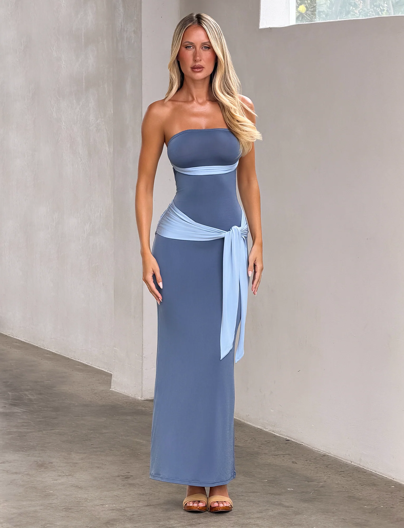 TOVE MAXI DRESS - BLUE