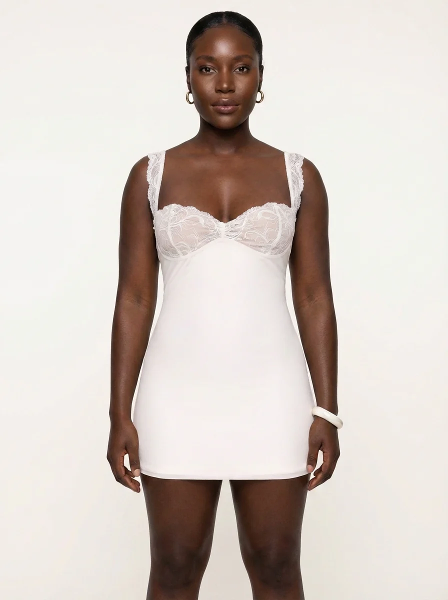 Nyomara white dress