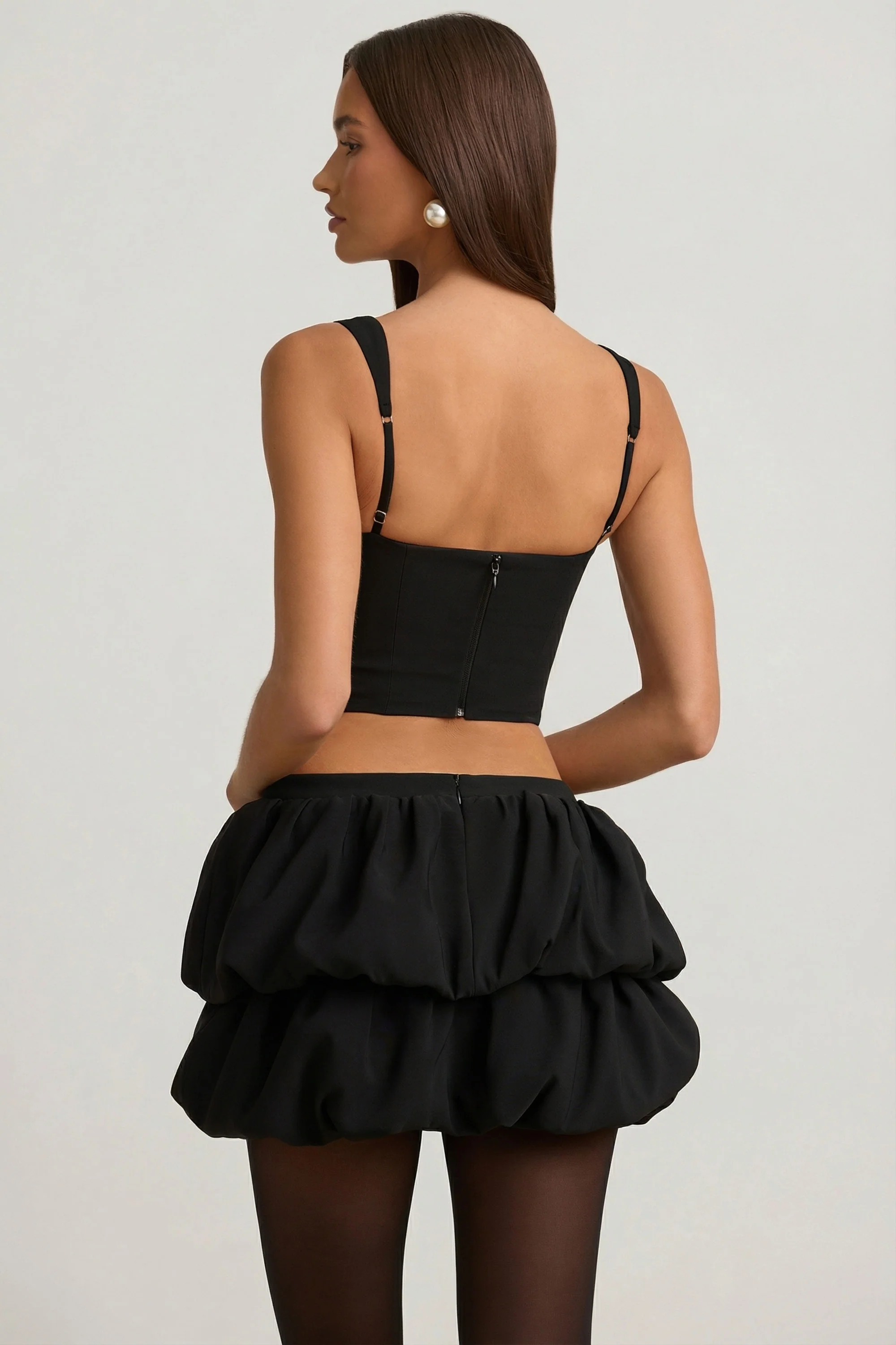 Layered Bubble Hem Mid-Rise Mini Skirt in Black