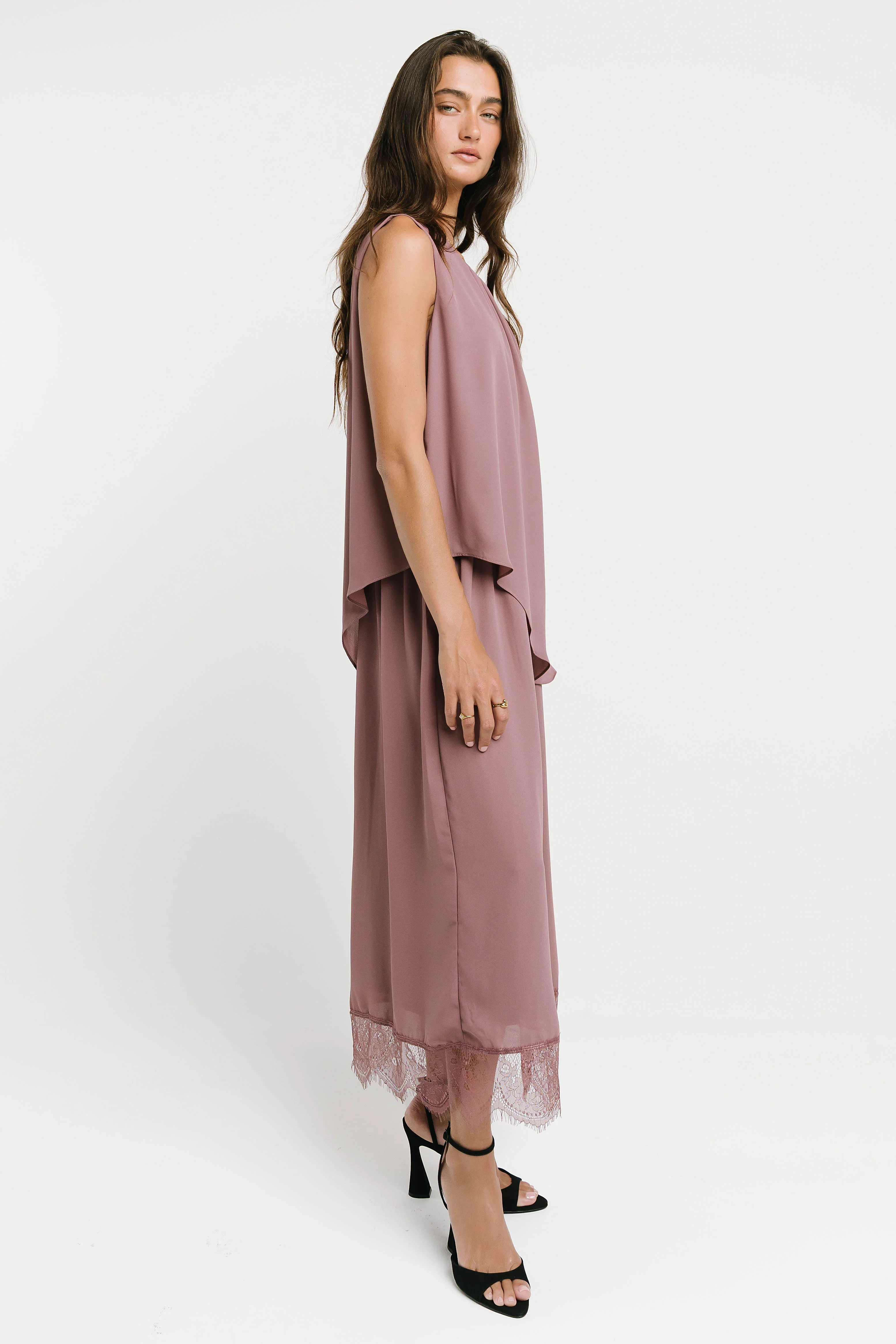Eleanor Tiered Midi Dress in Mauve