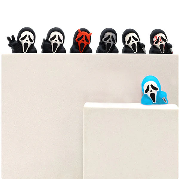 Huggers Scream Horror Ghost Face 2.5