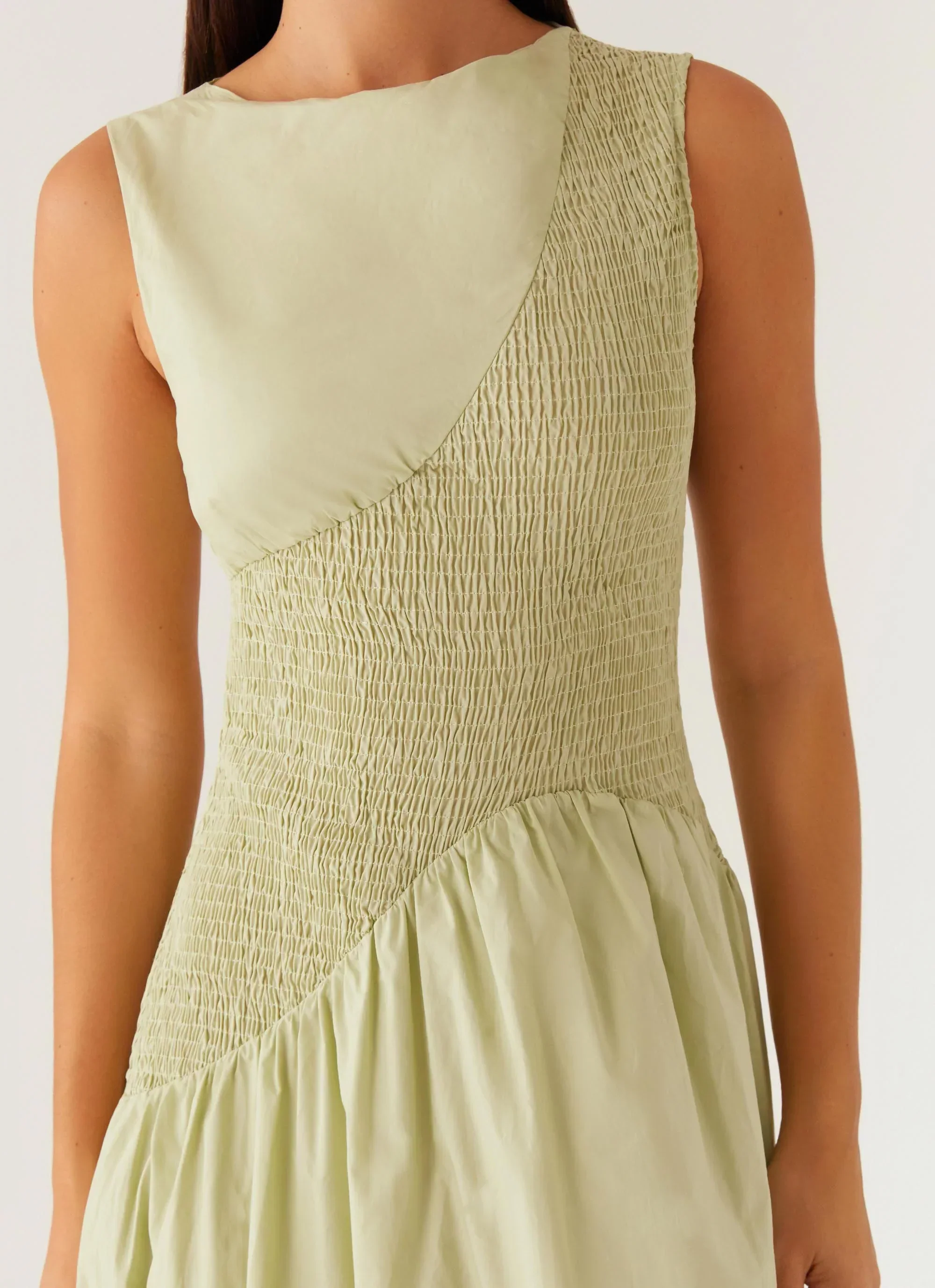 Altitude Shirred Maxi Dress - Pastel Green - luluinthesky