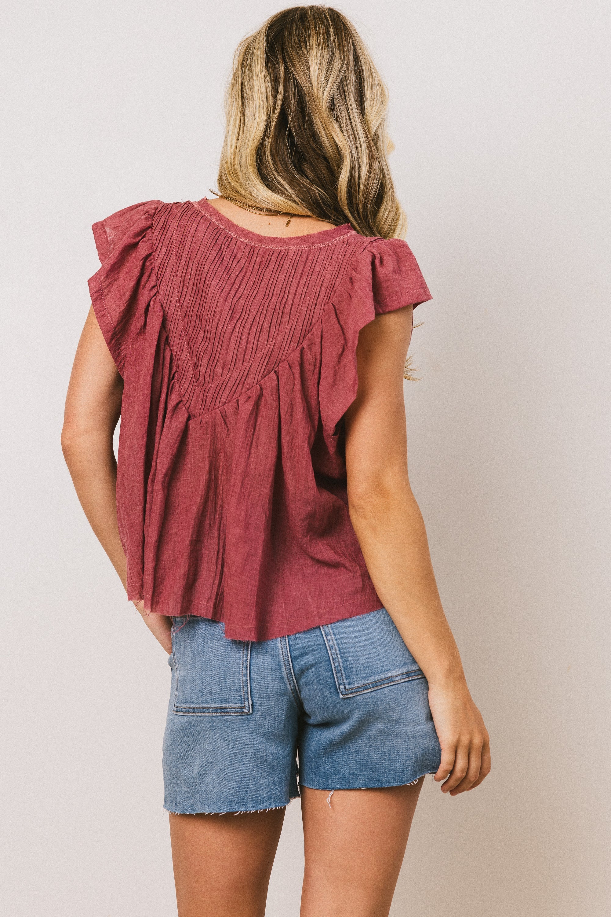 Leia Blouse in Berry