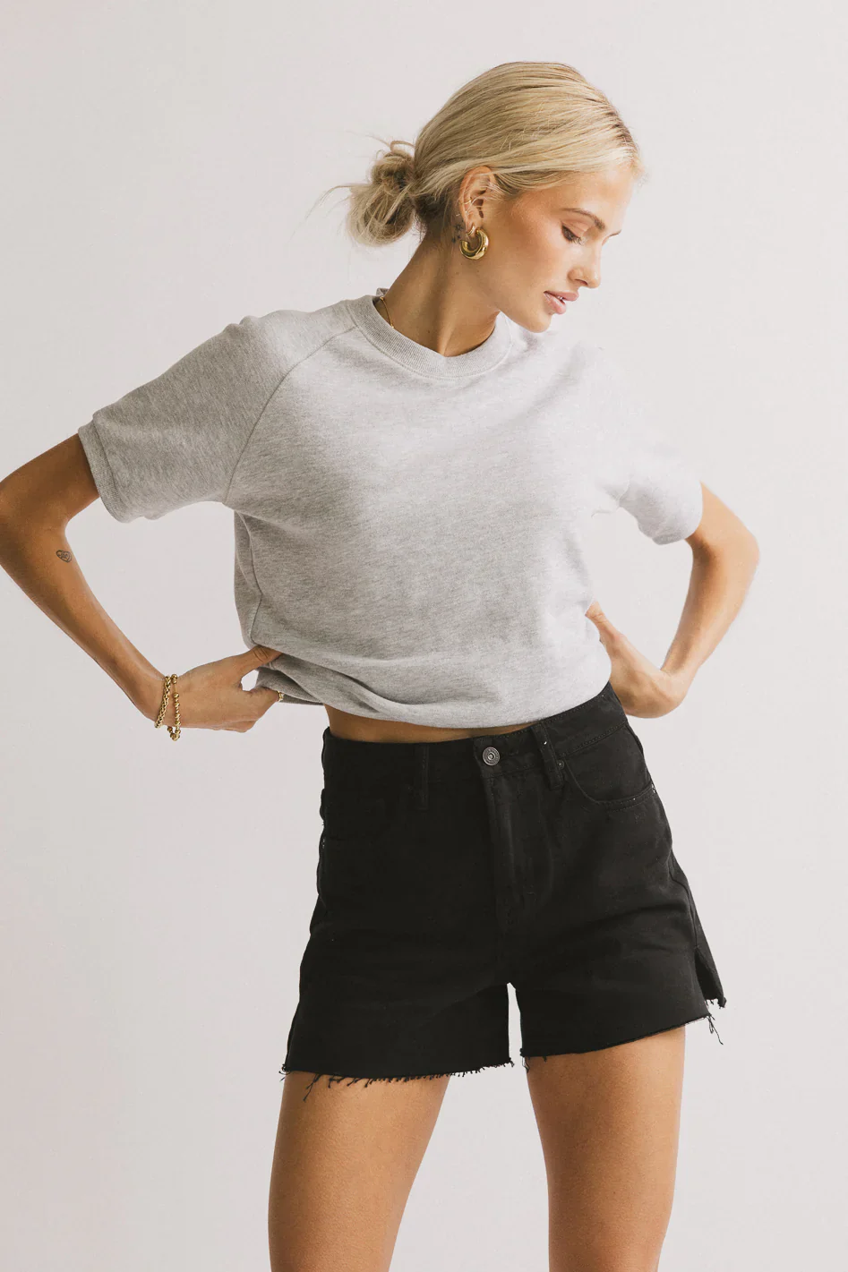 Pauly Short Sleeve Top in Heather Grey