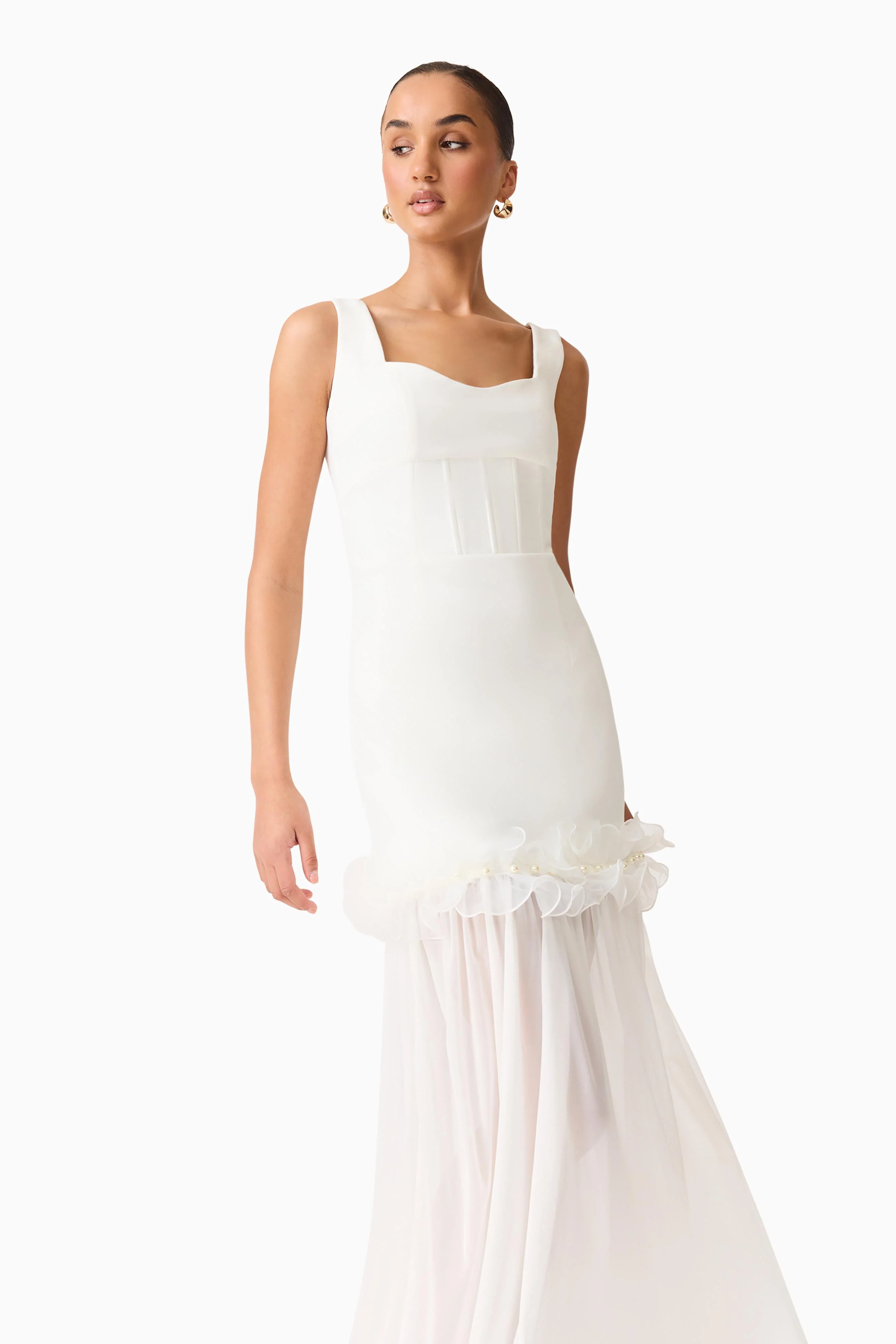 Sia Sweetheart Gown in White