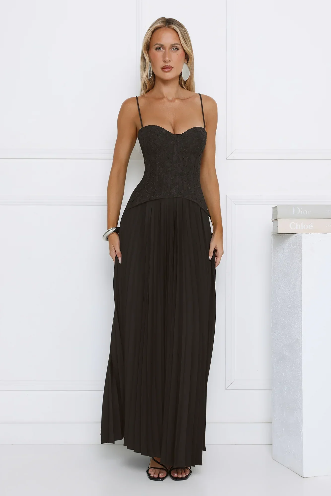 Antique Roses Lace Maxi Dress Black