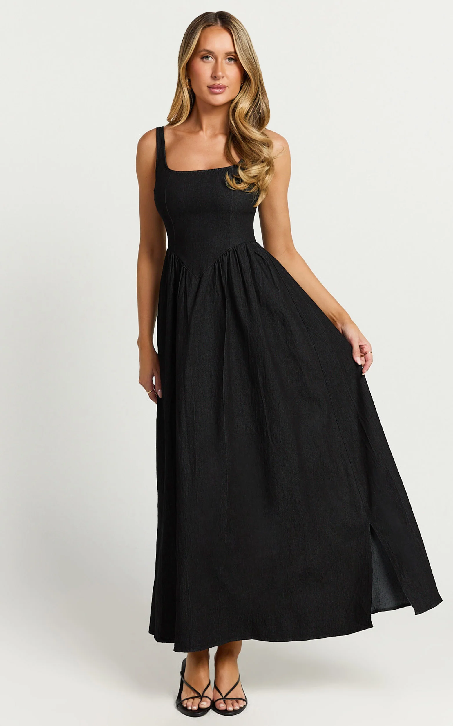 Rhaziya Midi Dress