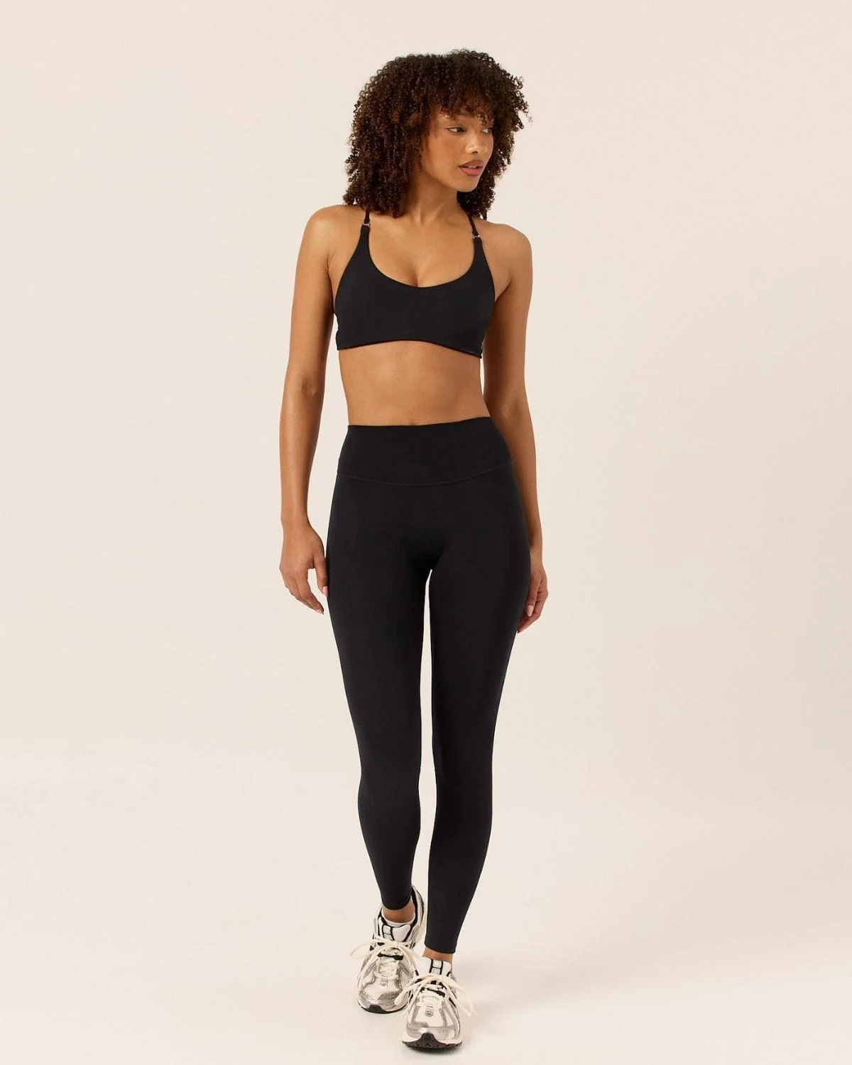 Serenity Chelsea Crop | Black