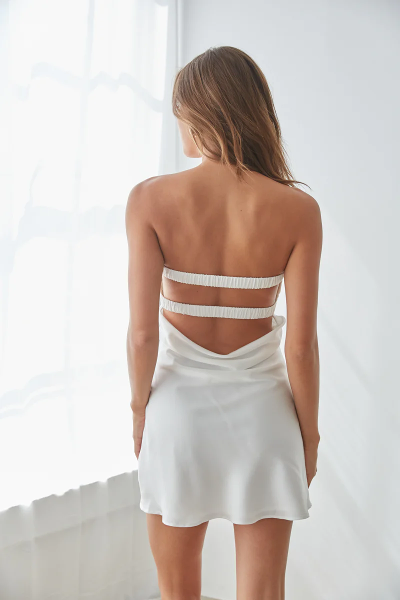 Kiara Keyhole Open Back Mini Dress - luluinthesky