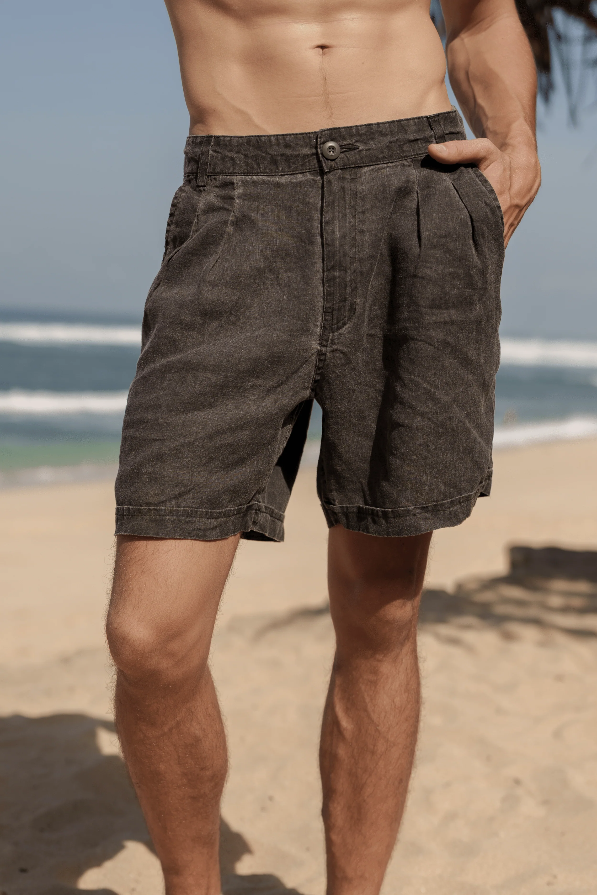 Dark Mist Short