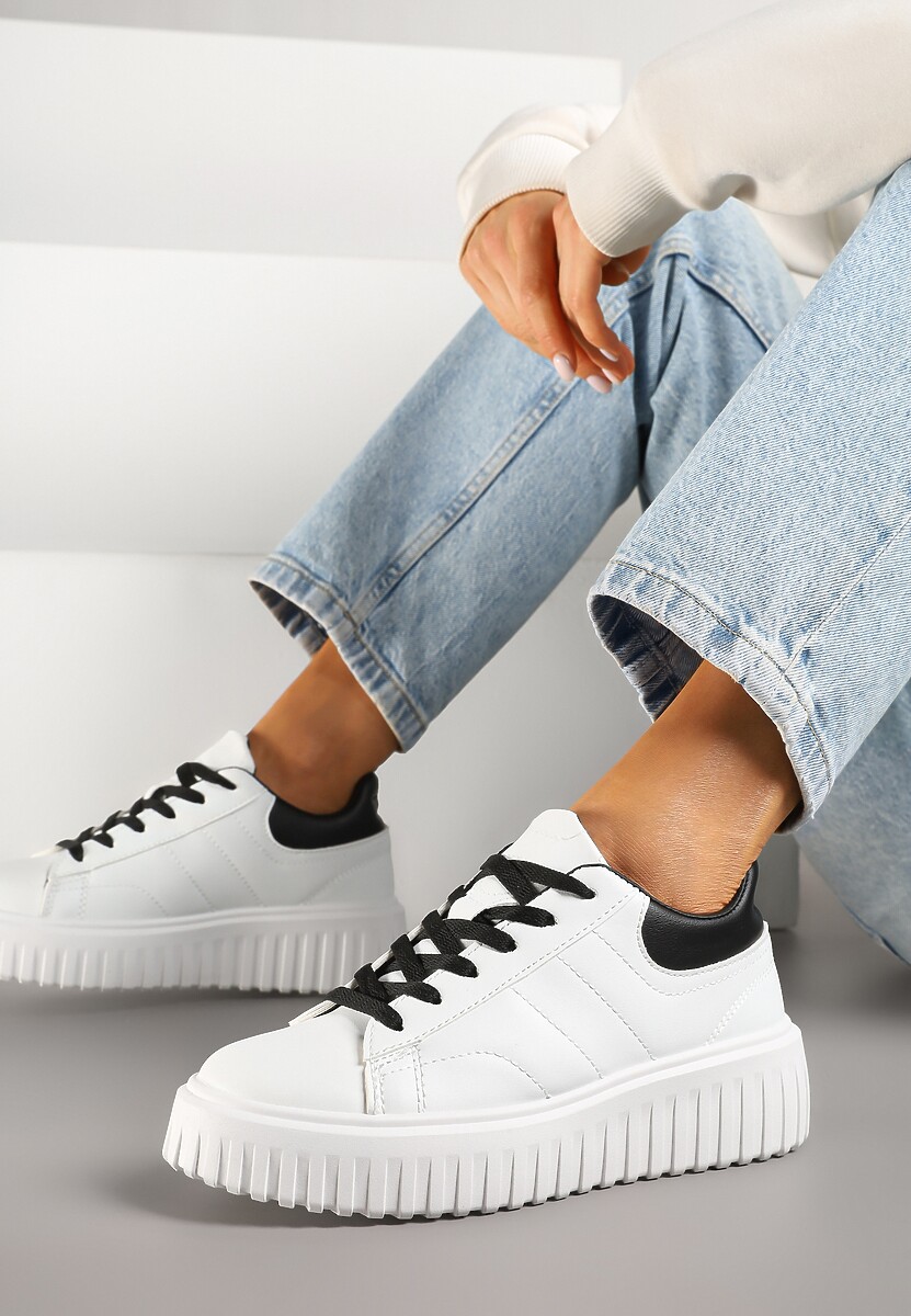 Czarno-Białe Sneakersy na Platformie Ozdobionej Tłoczonej Zdivona