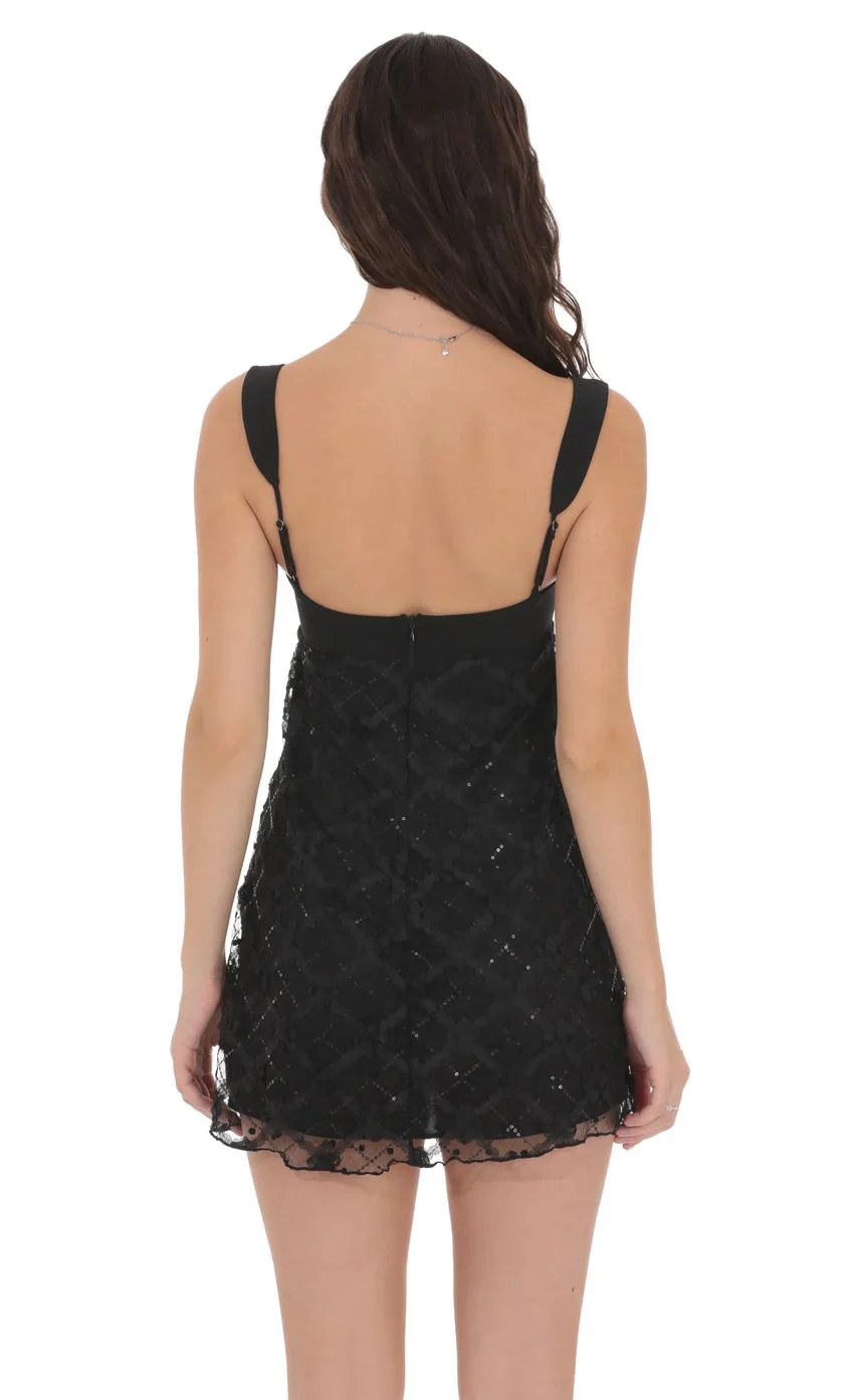 Novelty Lace Shift Dress in Black