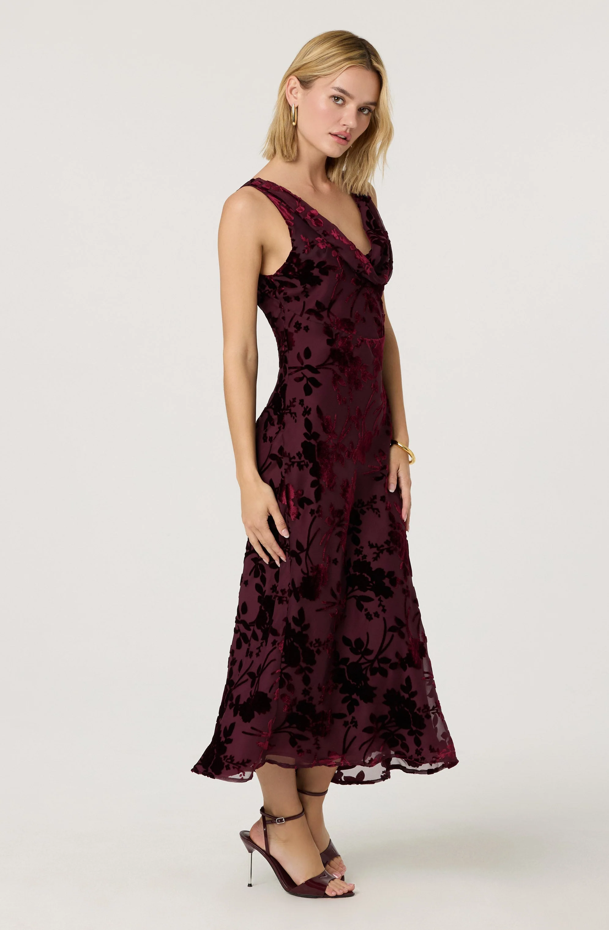Floris Burnout Floral Maxi Dress - luluinthesky