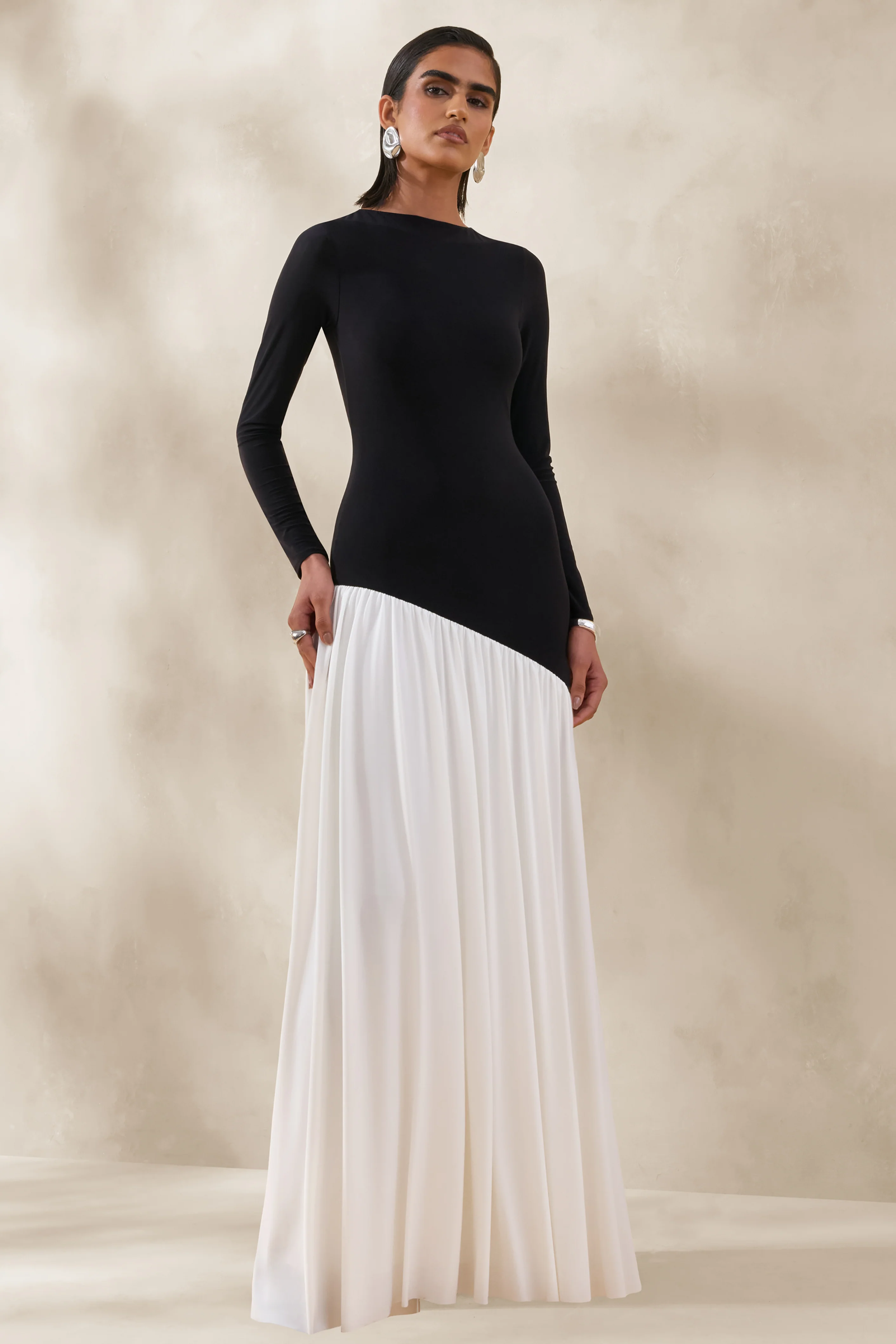 Jasira | Black & White Crew-Neck Maxi Dress With Asymmetric Drop-Waist