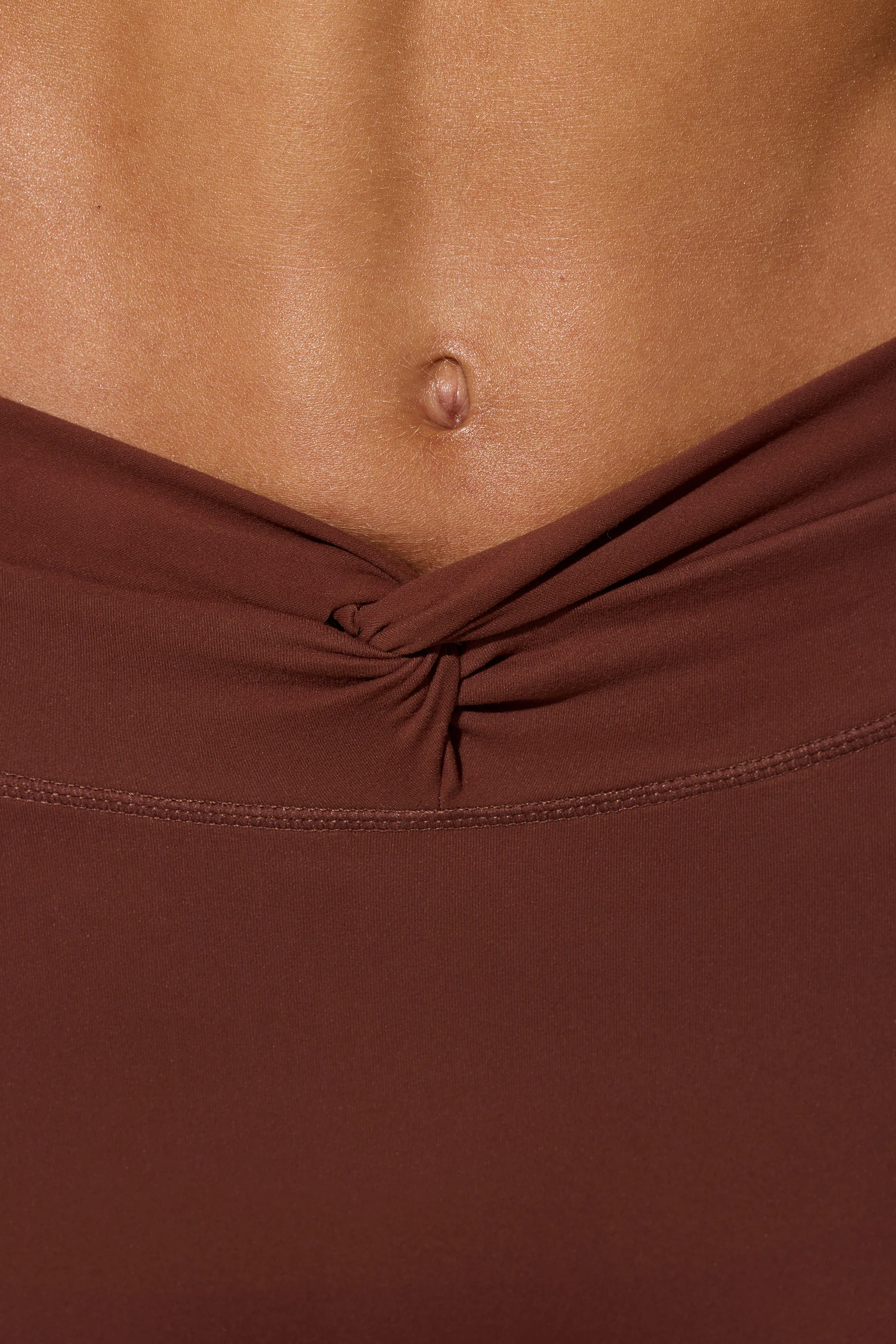 Full Length Leggings with Pockets in Brown