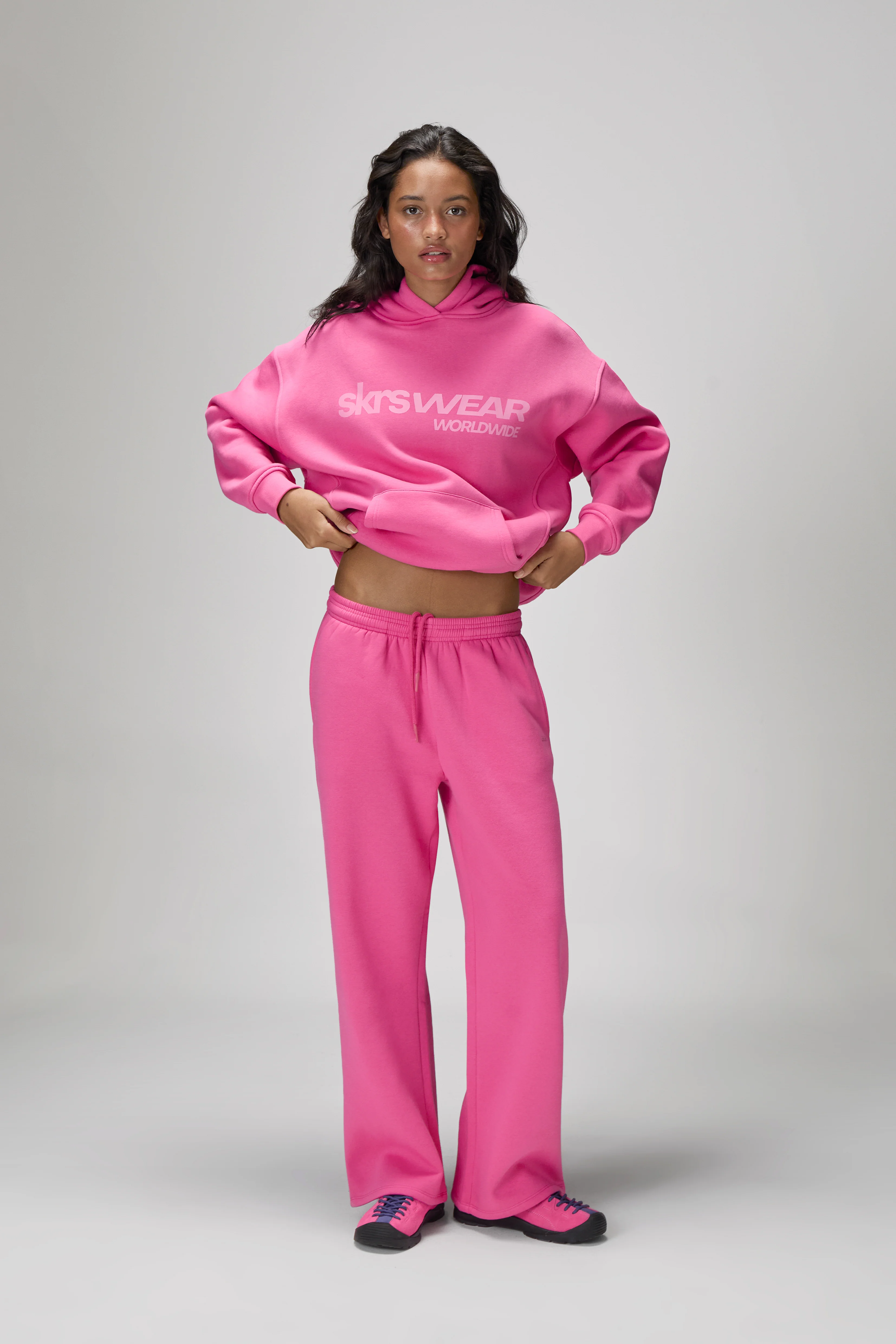 Seekers Classic Wide Leg Sweatpants in Hottest Pink
