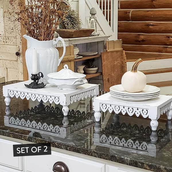 Scalloped Edge French Country Risers