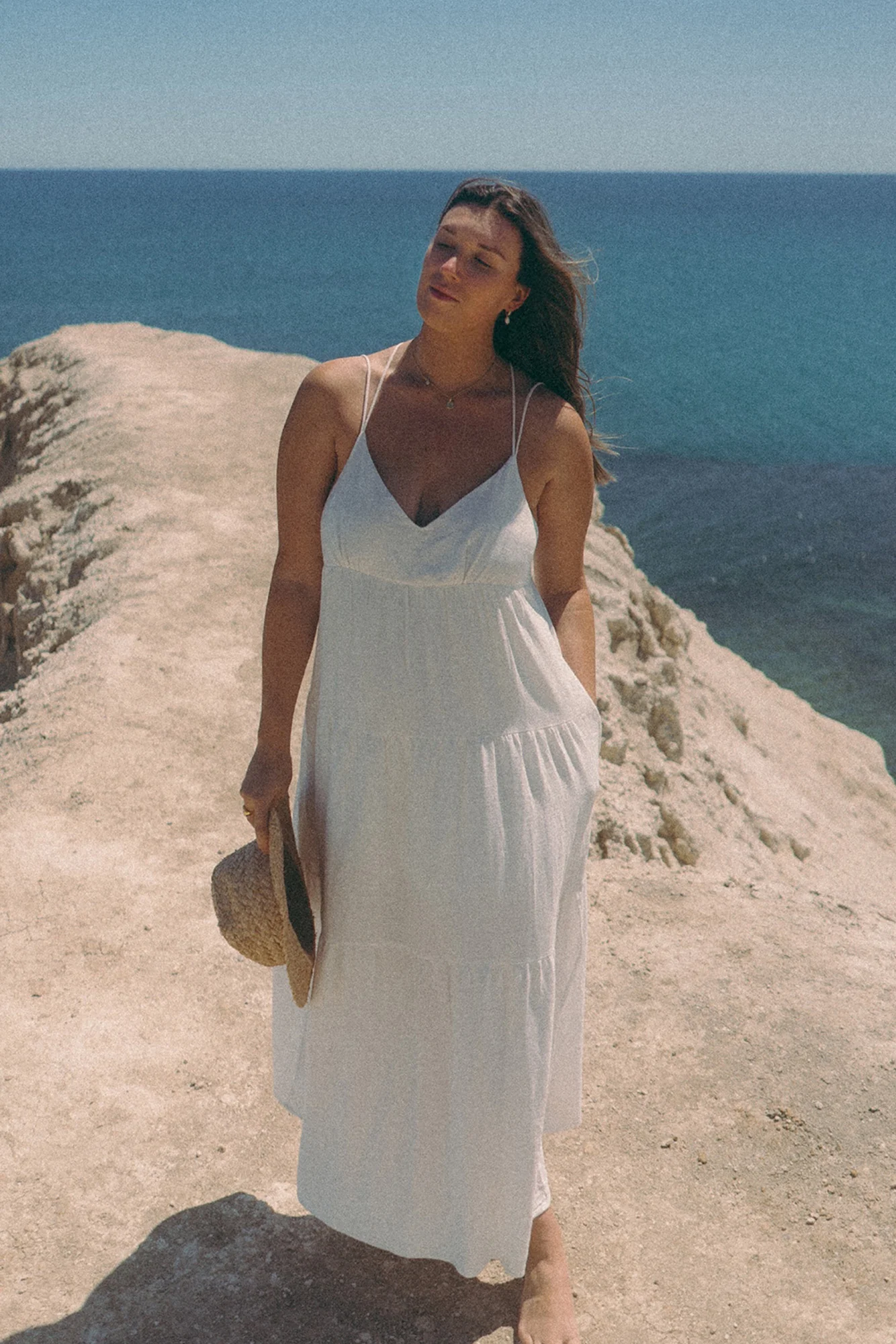 Carbell Maxi Dress White - luluinthesky