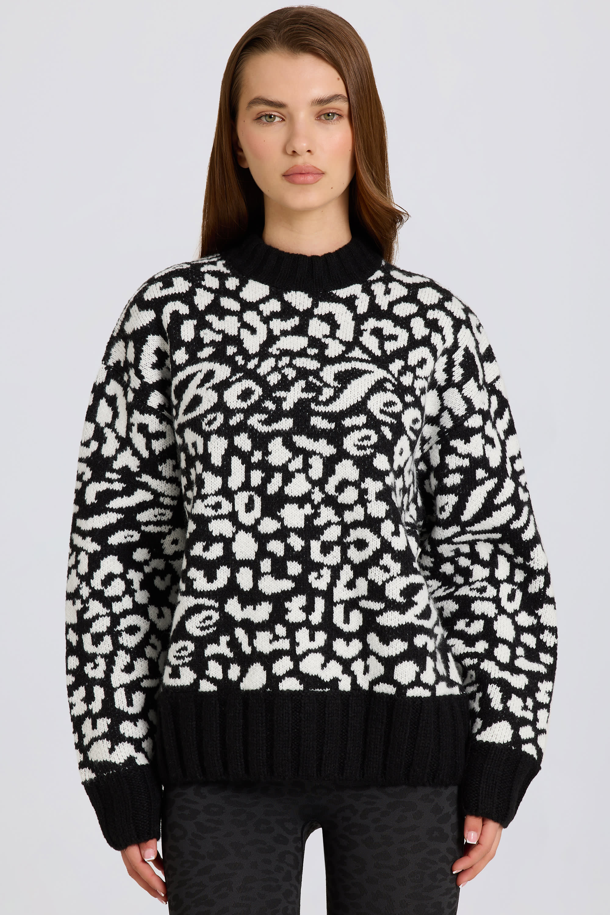 Jacquard-Knit Oversized Jumper in Black