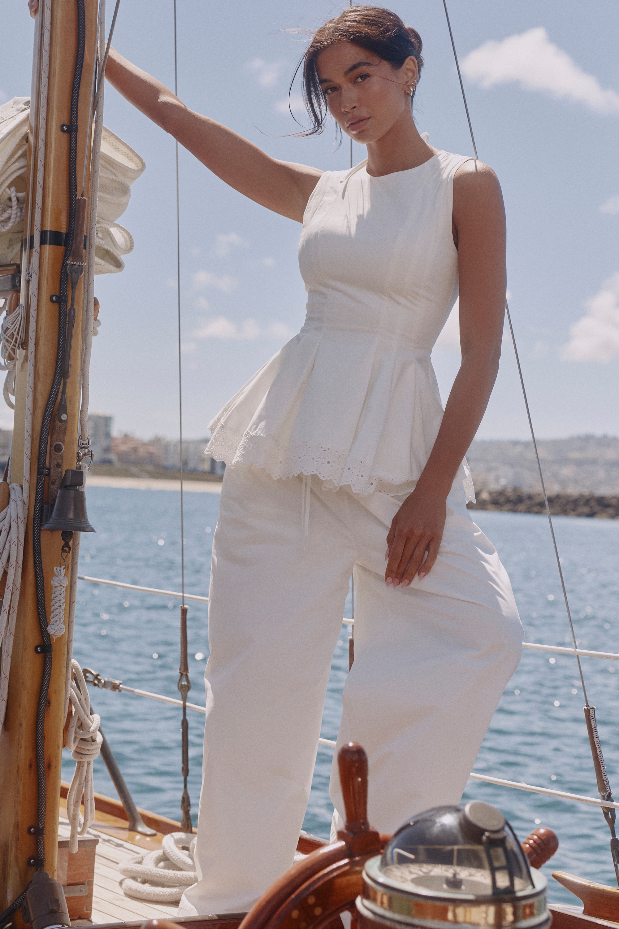 White Cotton Fitted Lace-trim Top