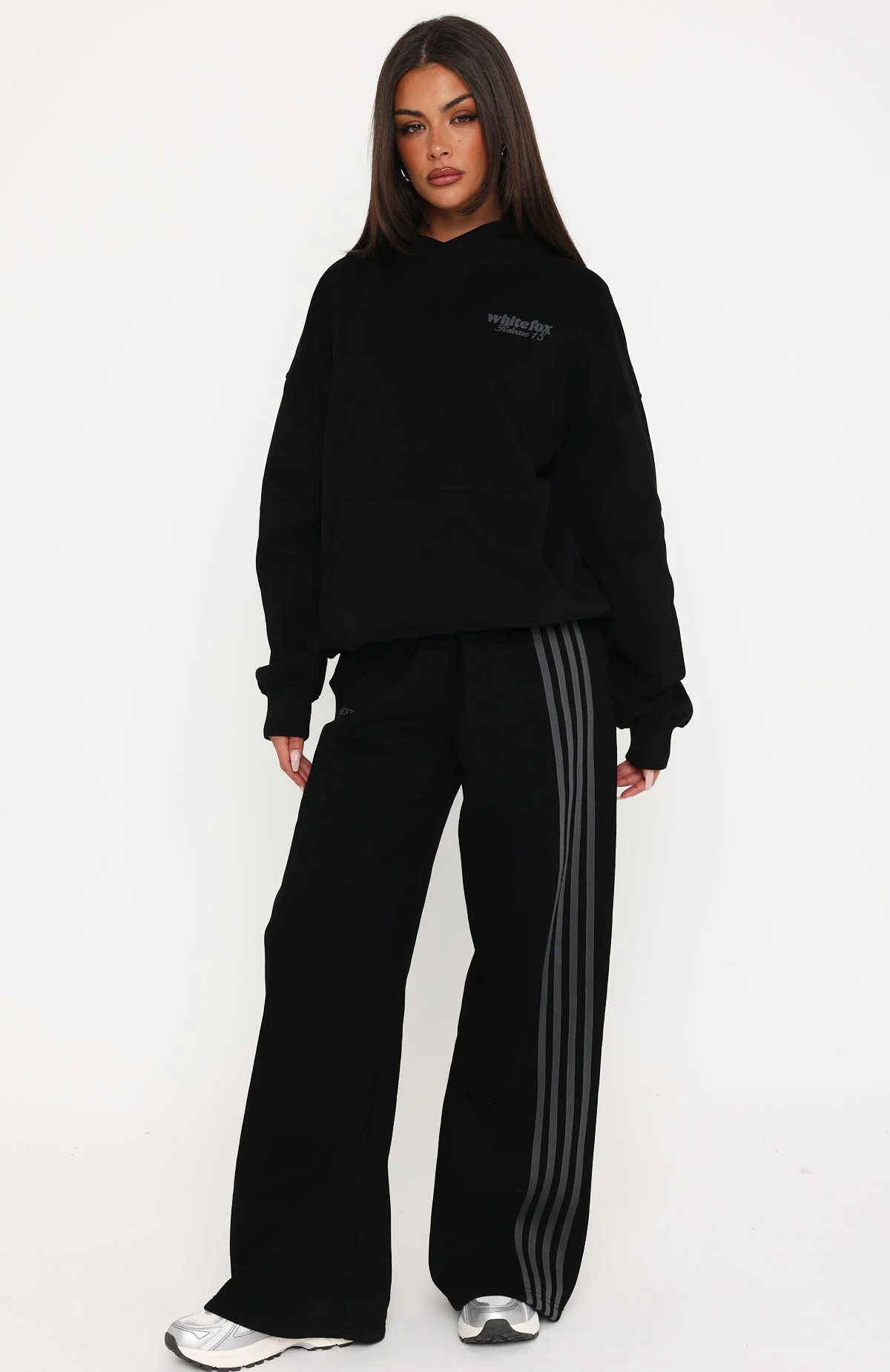 Release 15 Asalia Wide Leg Sweatpants Black