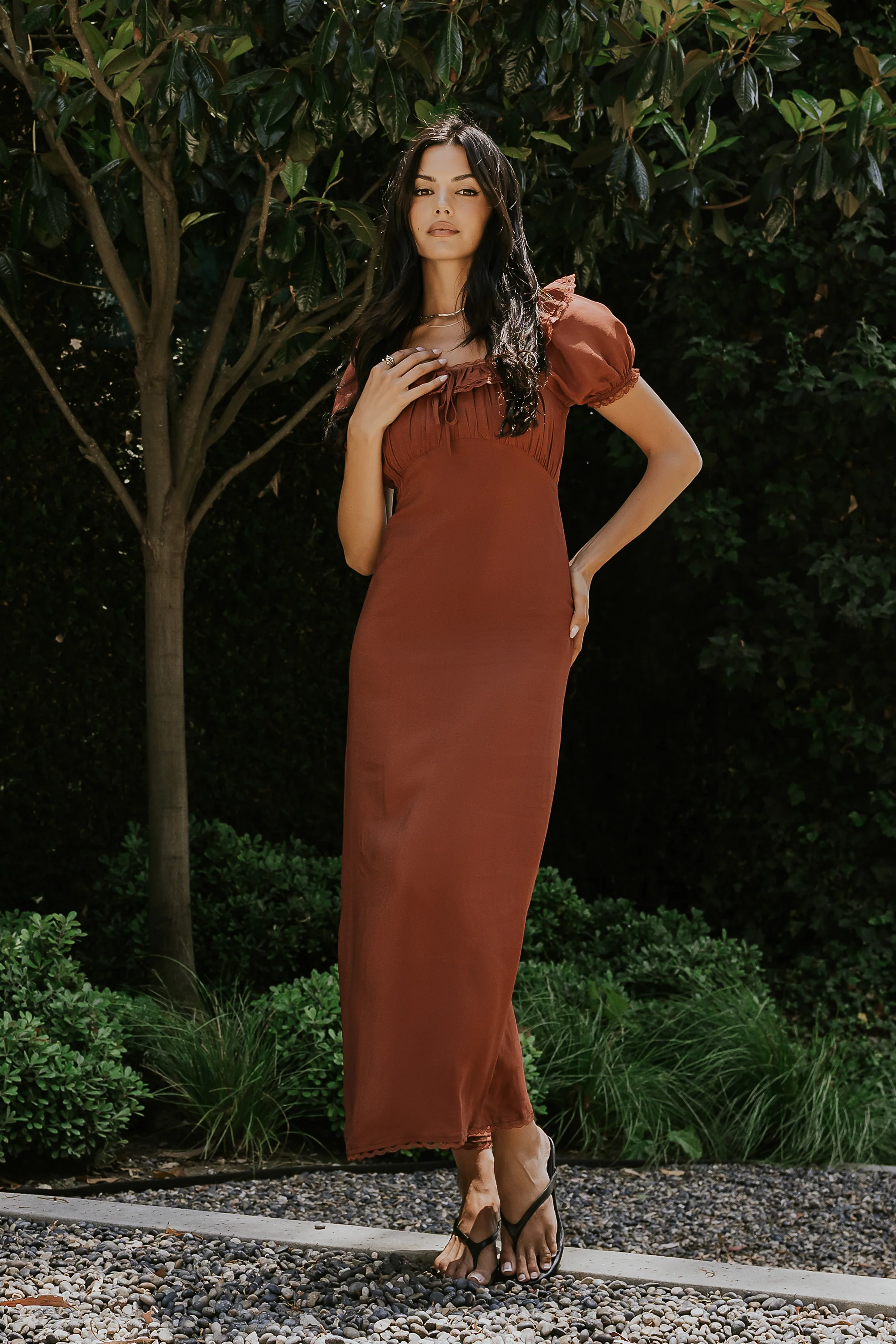 Annelise Maxi Dress in Red-Brown