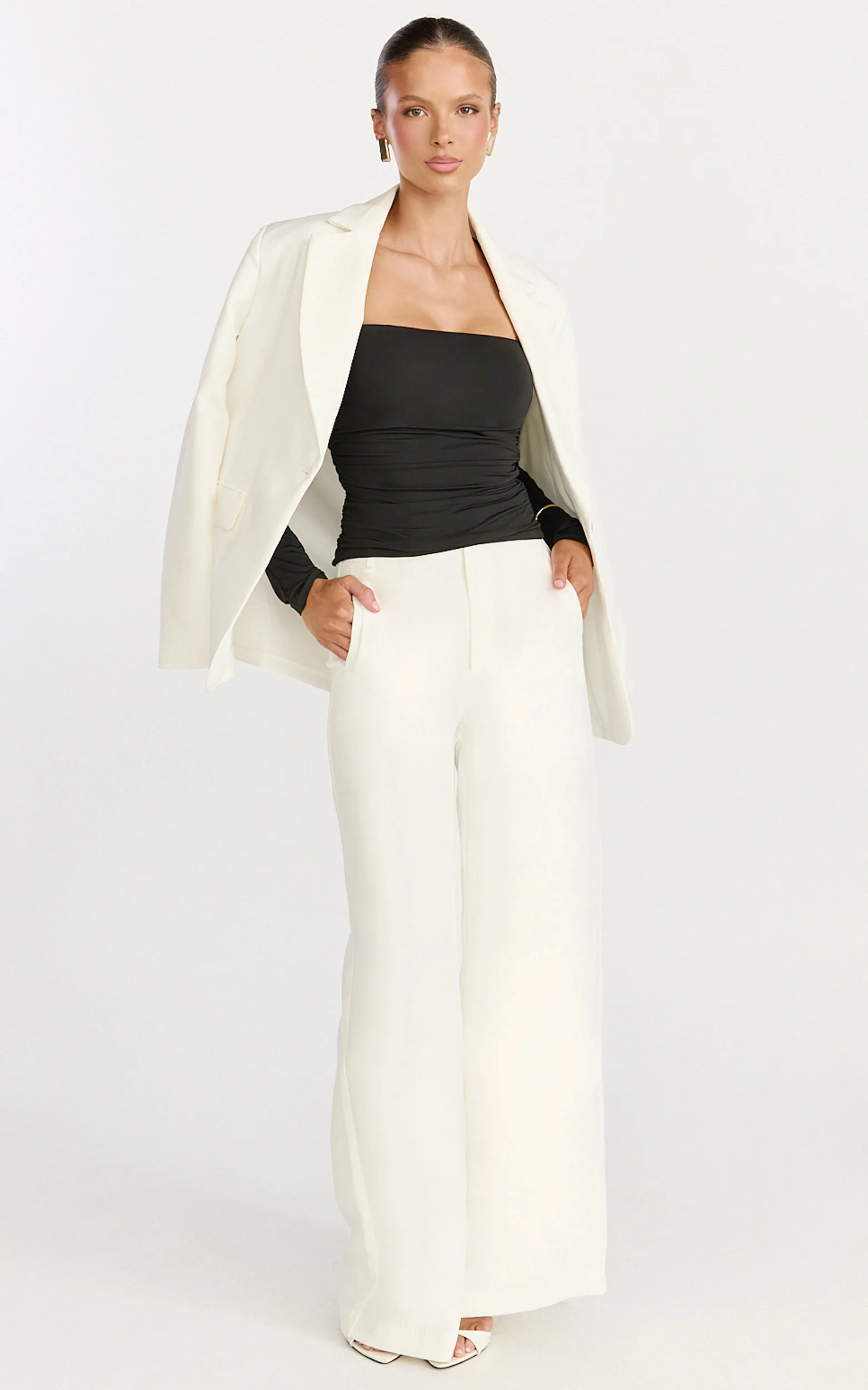Seraphina Top - Long Sleeve Square Neck Gathered Waist Top in Black