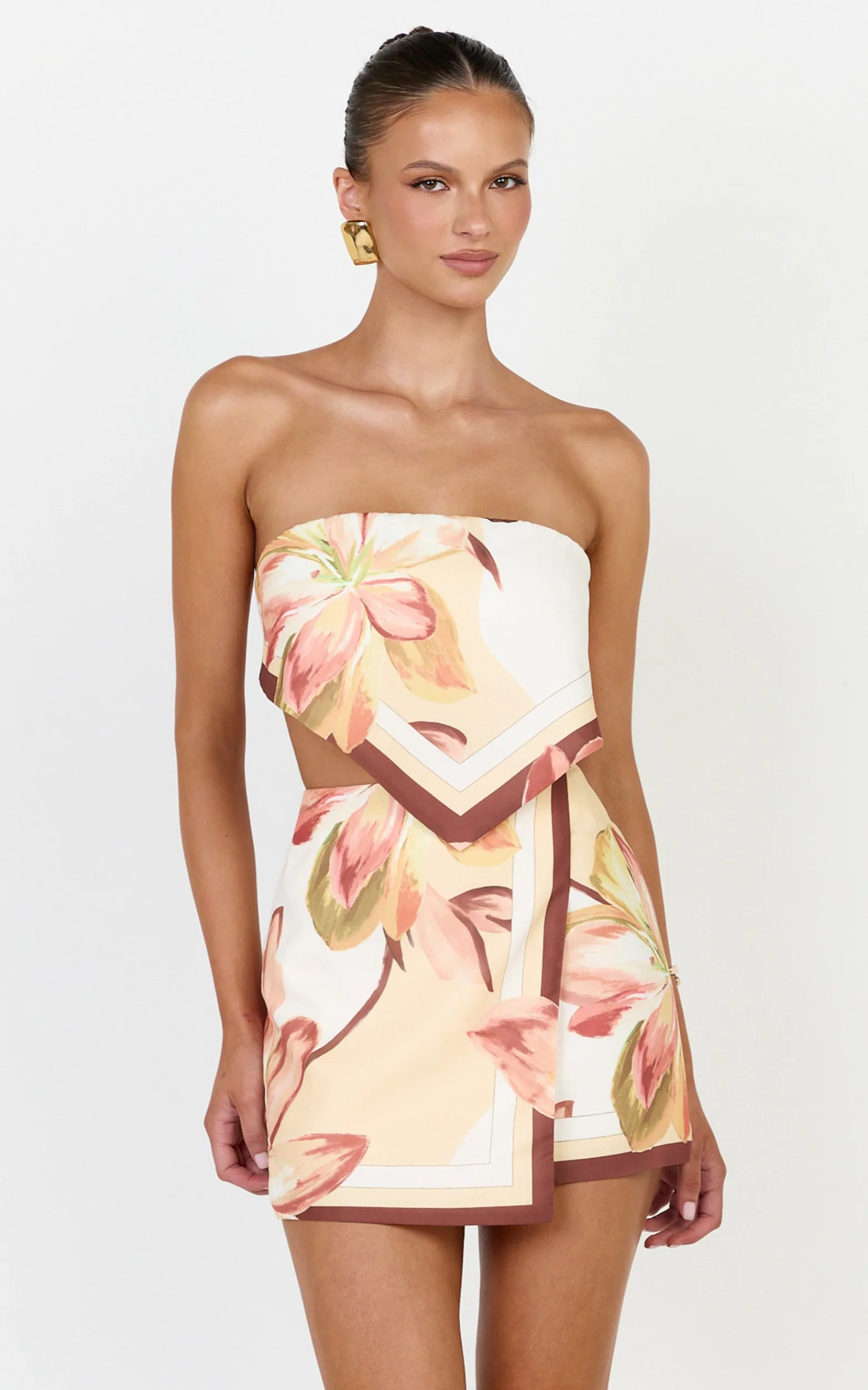 Robyn Top - Bandana Tie Back Top in Yellow Retro Flower Border Print