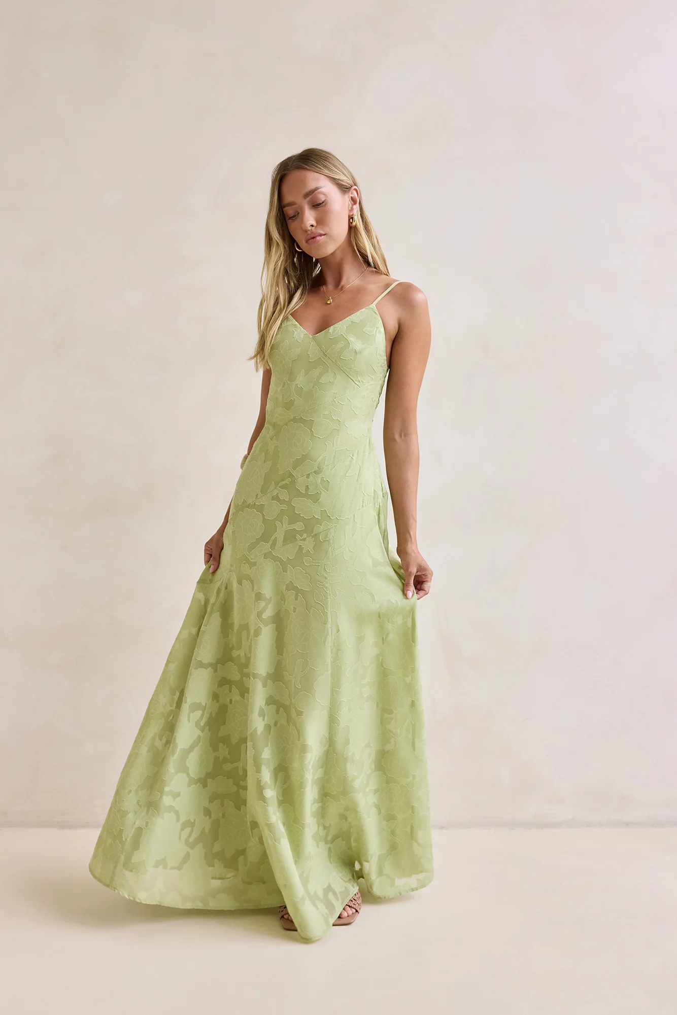 Dancing Spark Maxi Dress Sage - luluinthesky