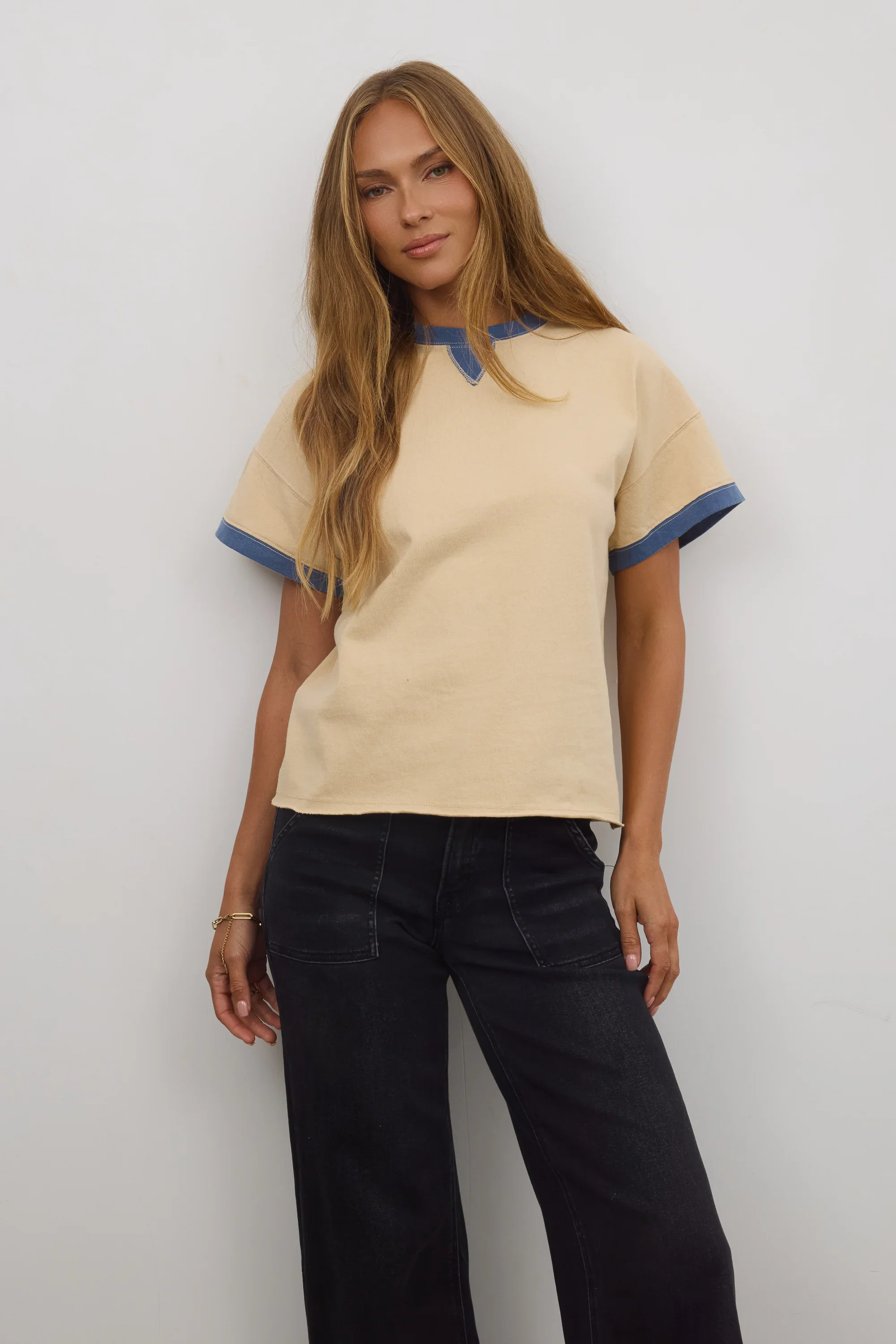 Jace Contrast Tee in Beige