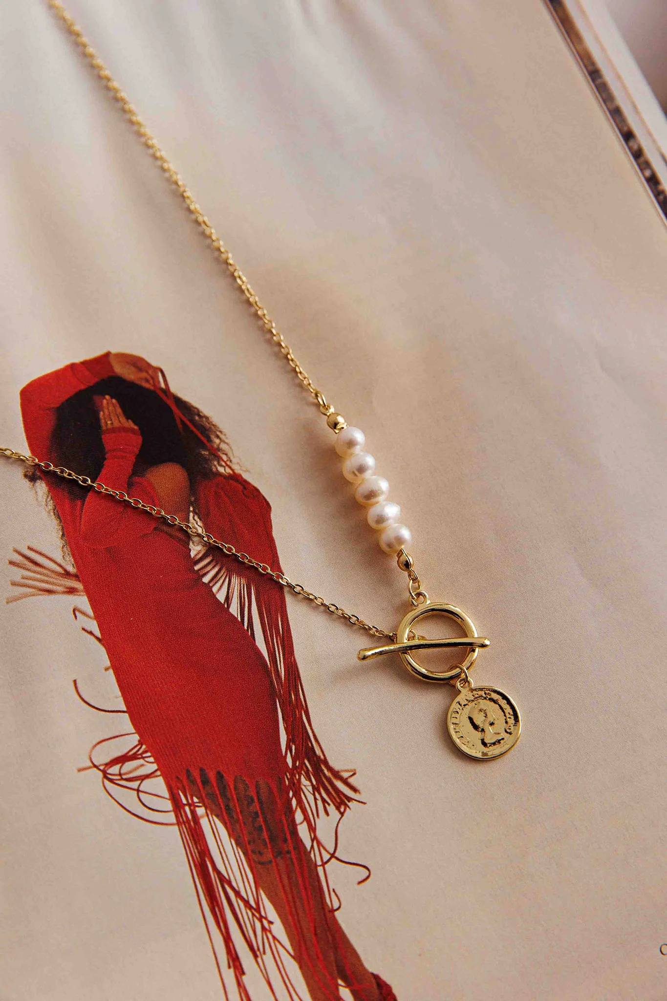 Meliza Pearl & Coin Necklace Gold