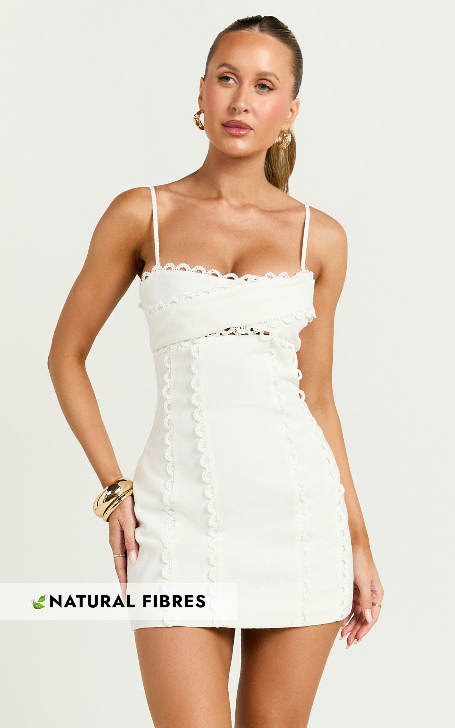Gigi Mini Linen Blend Dress - Sweetheart Tie Back Scallop Detail Dress in Off White