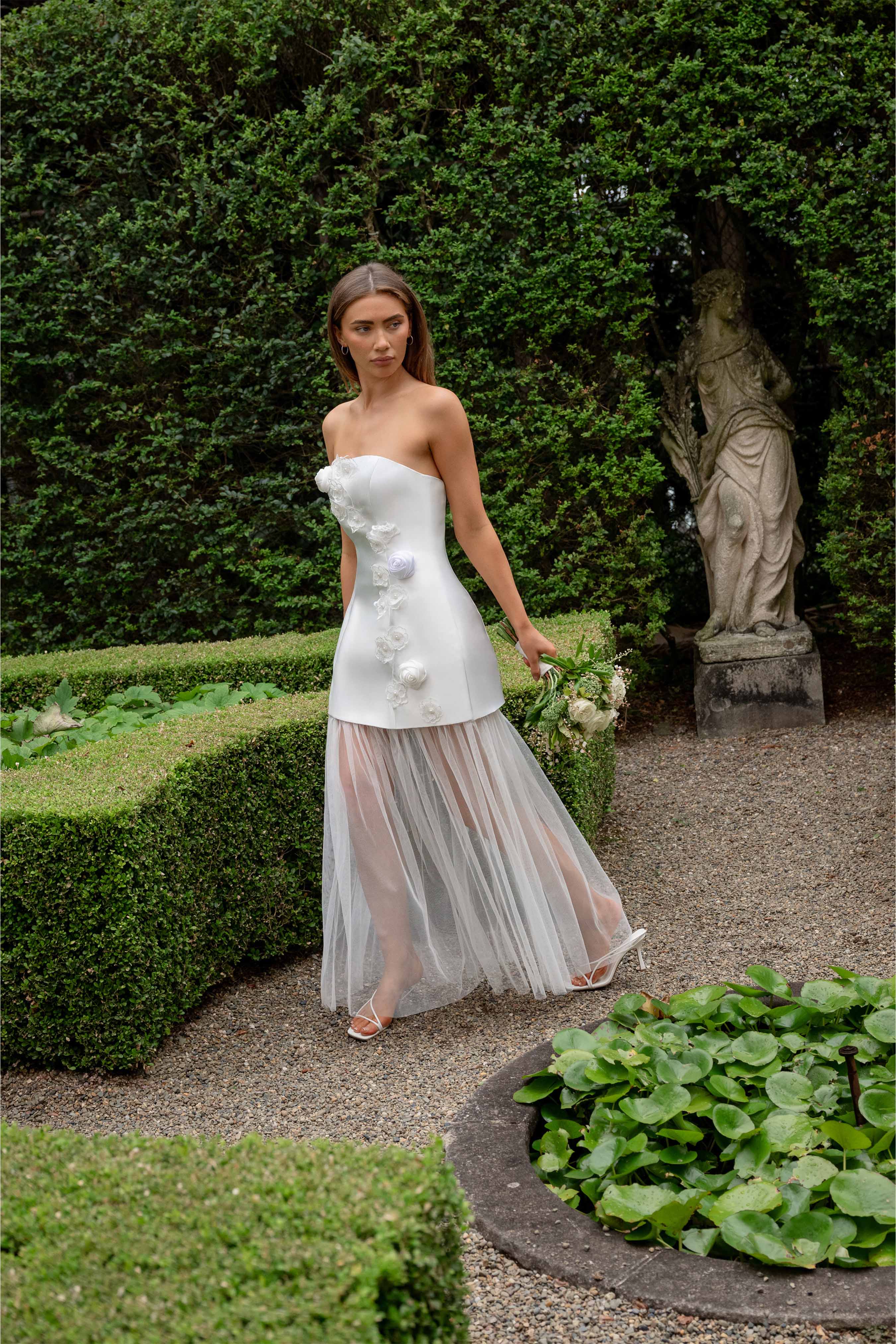 Oleander Strapless Maxi Dress In White