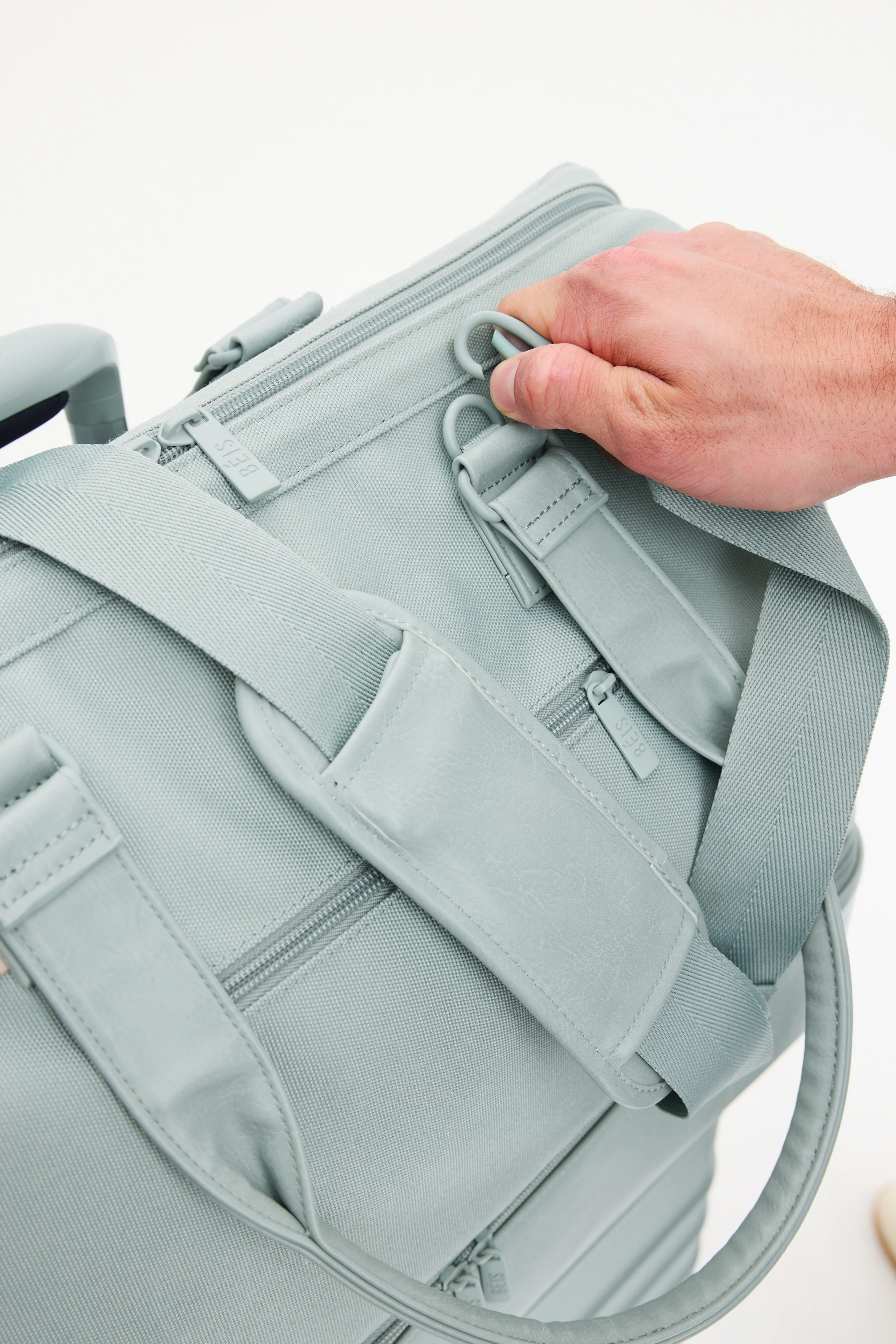 BEIS 'The Weekender in Slate