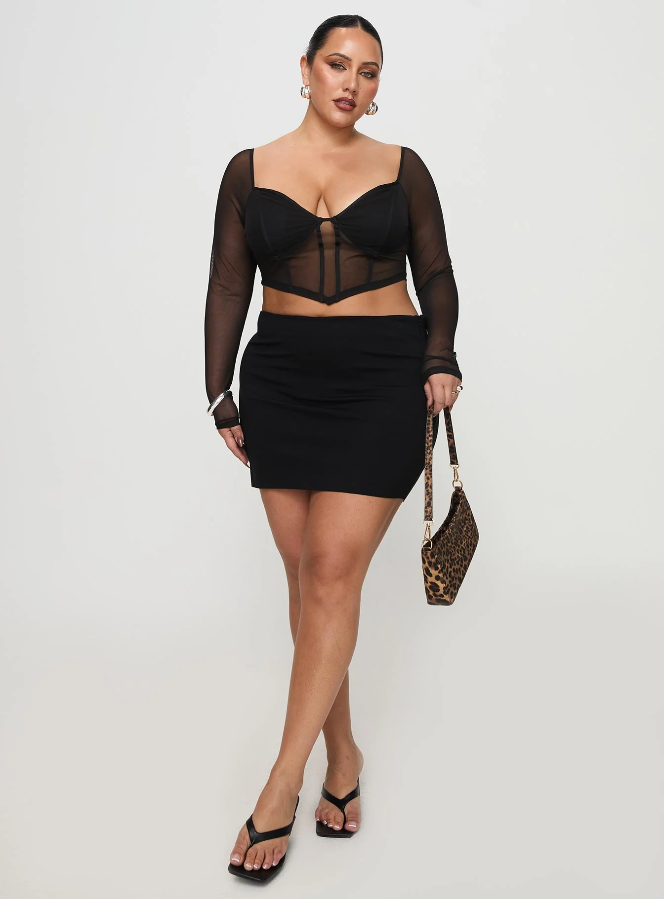 Maranta Long Sleeve Top Black Curve