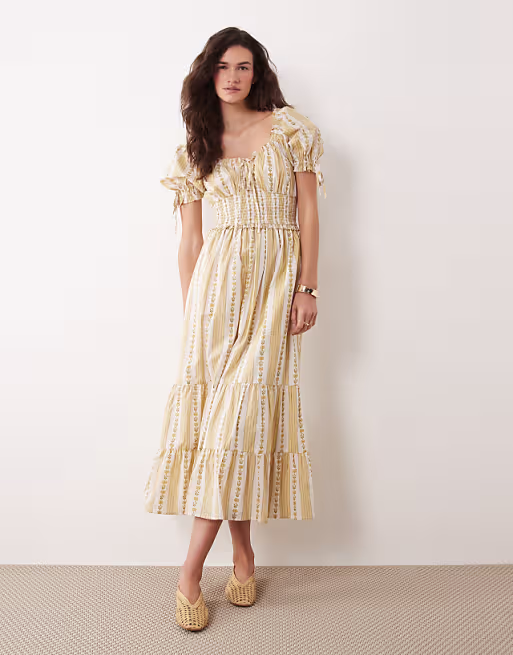 Miss Selfridge milkmaid corset detailing midaxi dress in vintage wallpaper