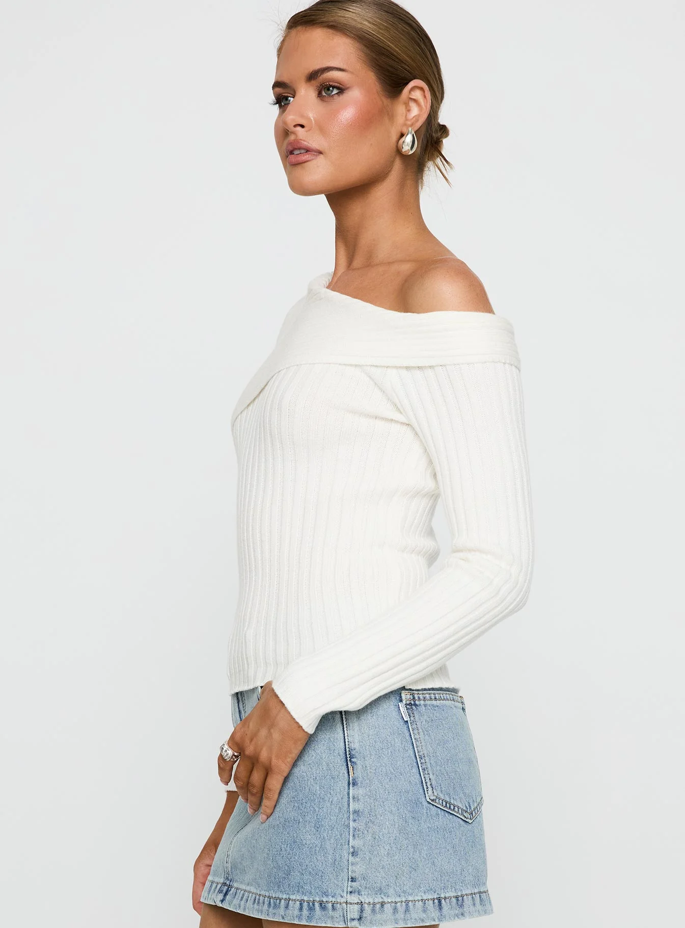 Jaybell Cold Shoulder Sweater White